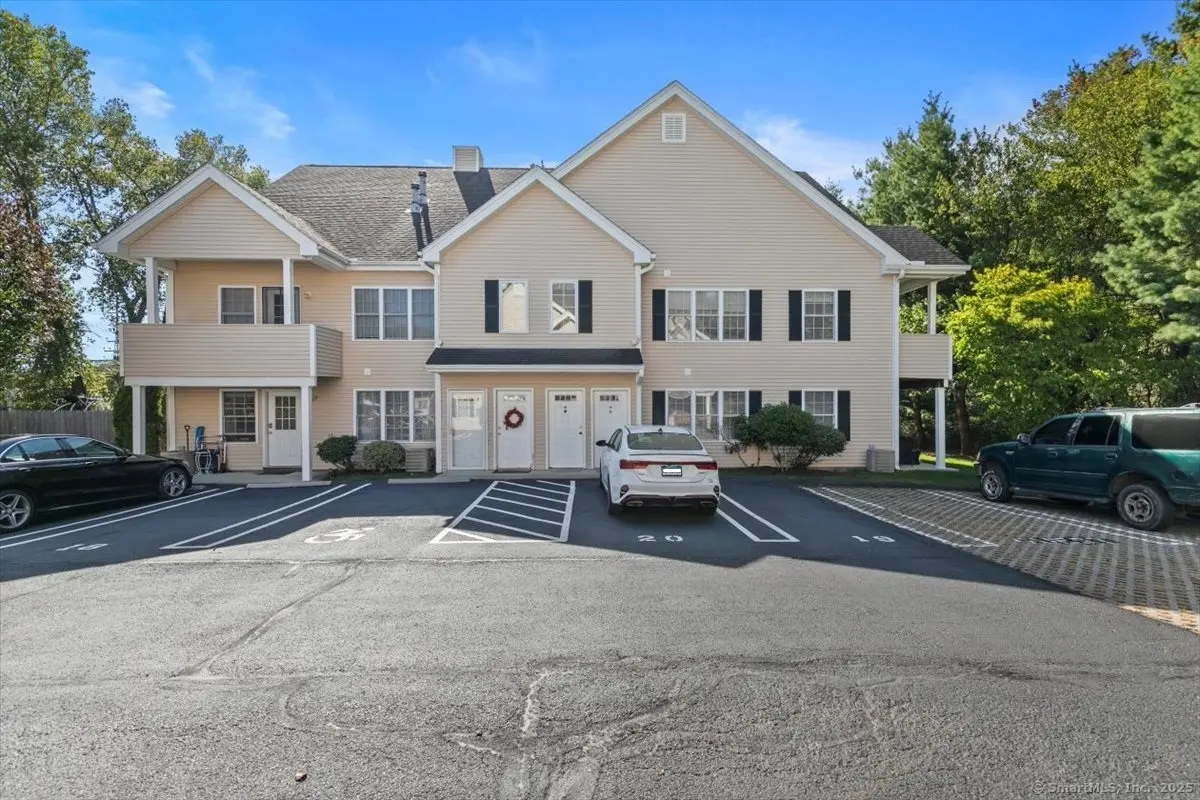 663 West Avenue A20, Milford