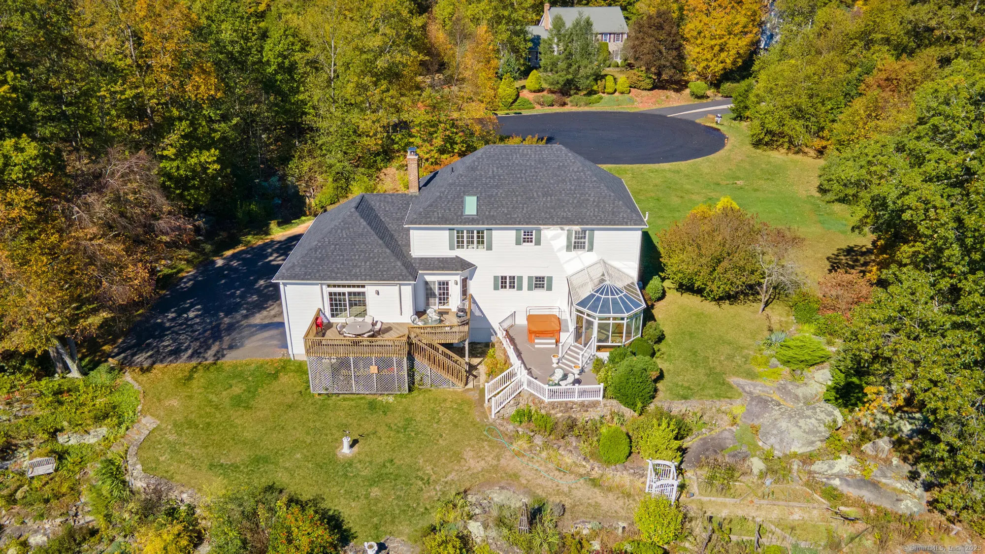 412 Laurelwood Lane, Southbury