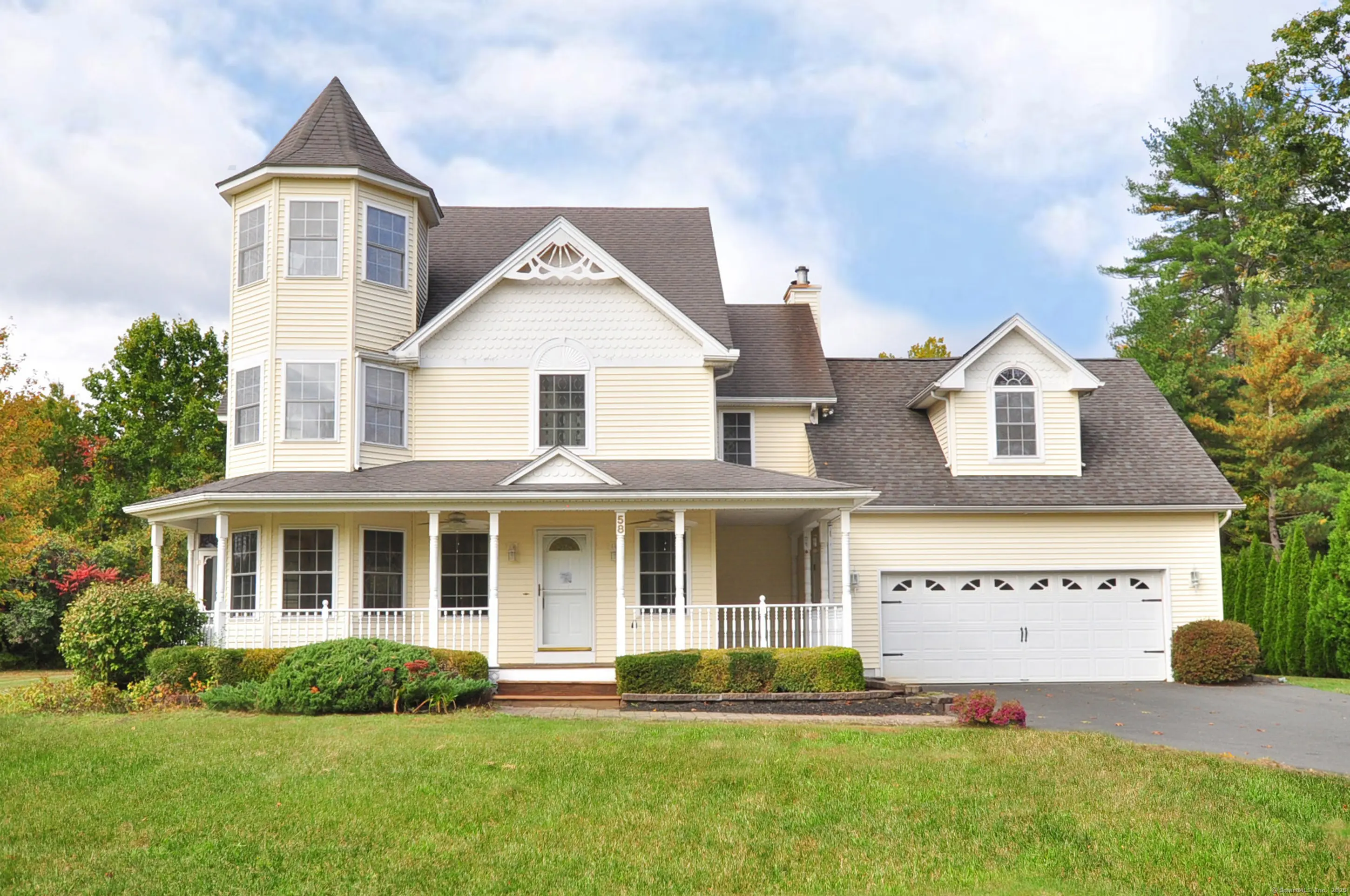 58 Scantic Road, East Windsor