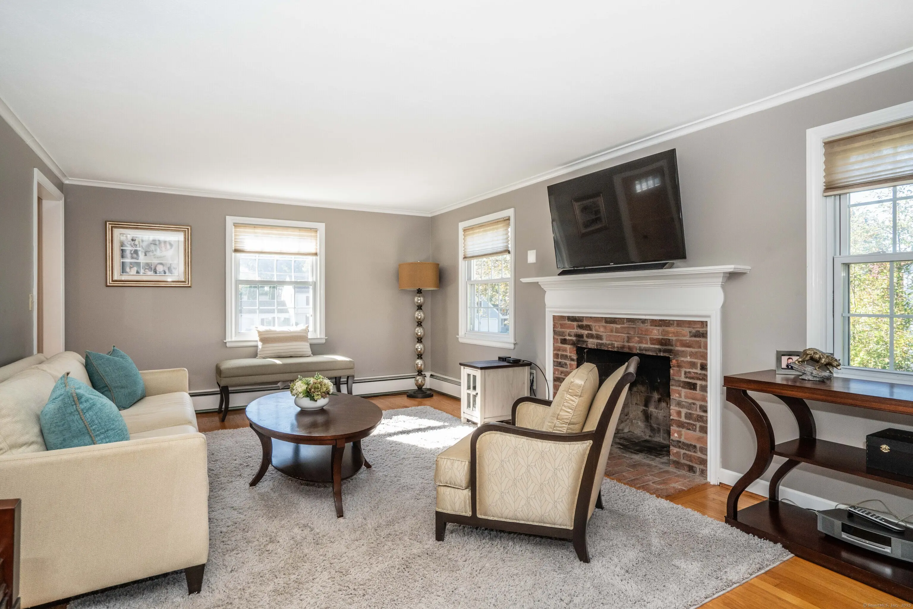 33 April Drive, Glastonbury