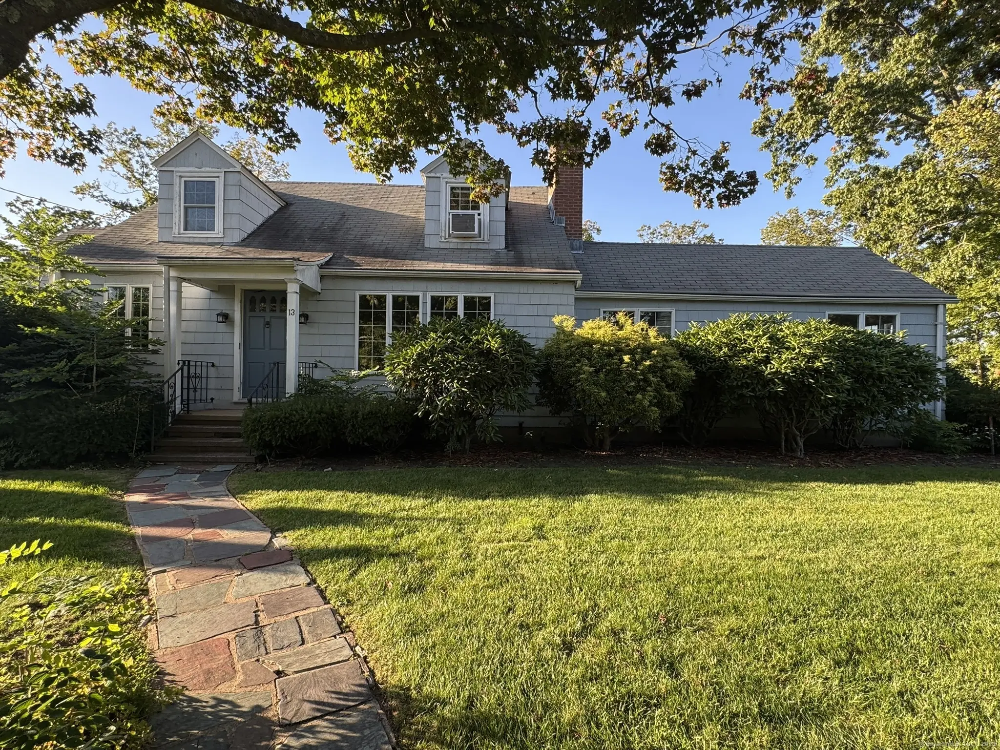 13 Fenway Road, Branford