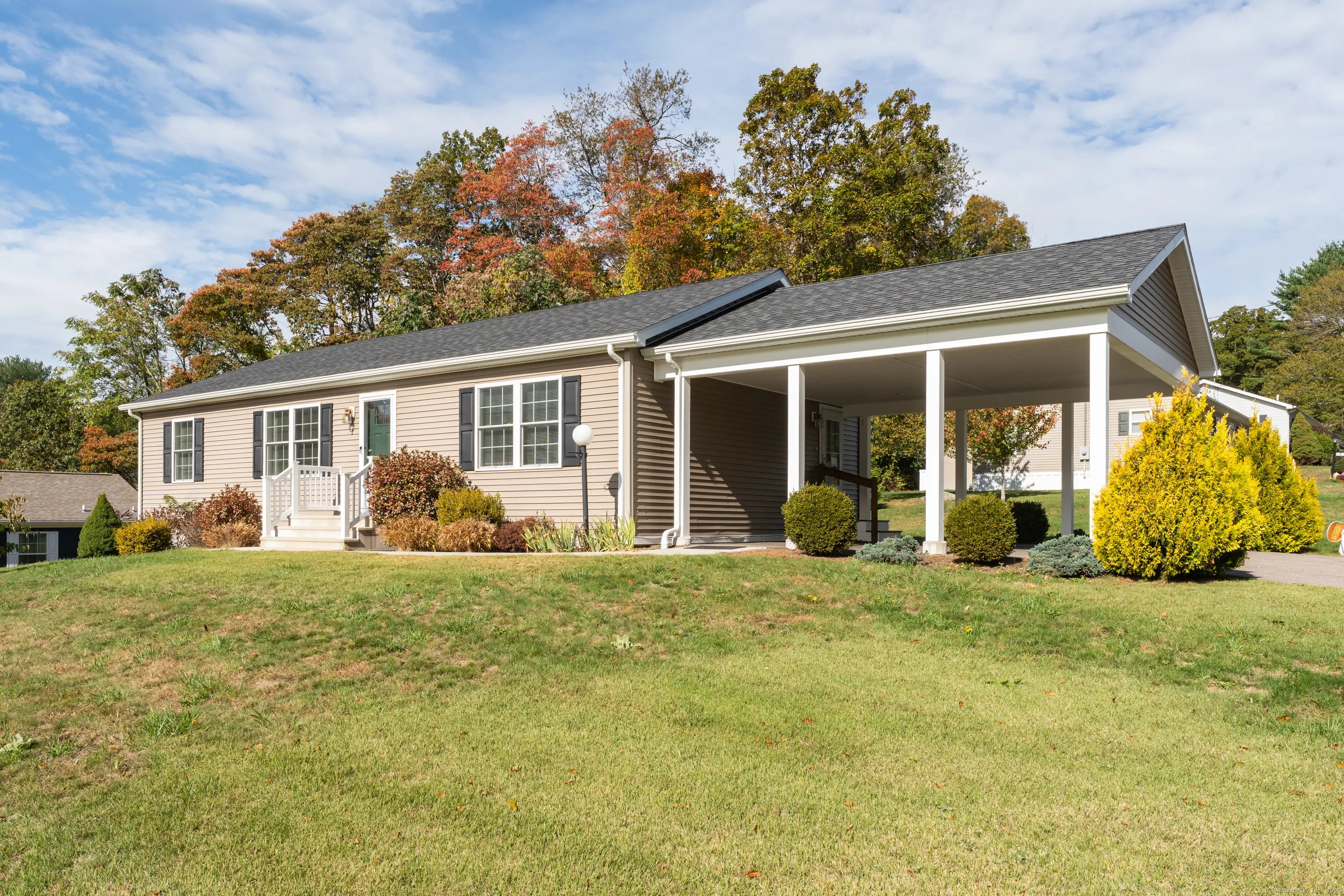 1 High Ridge Circle, Montville