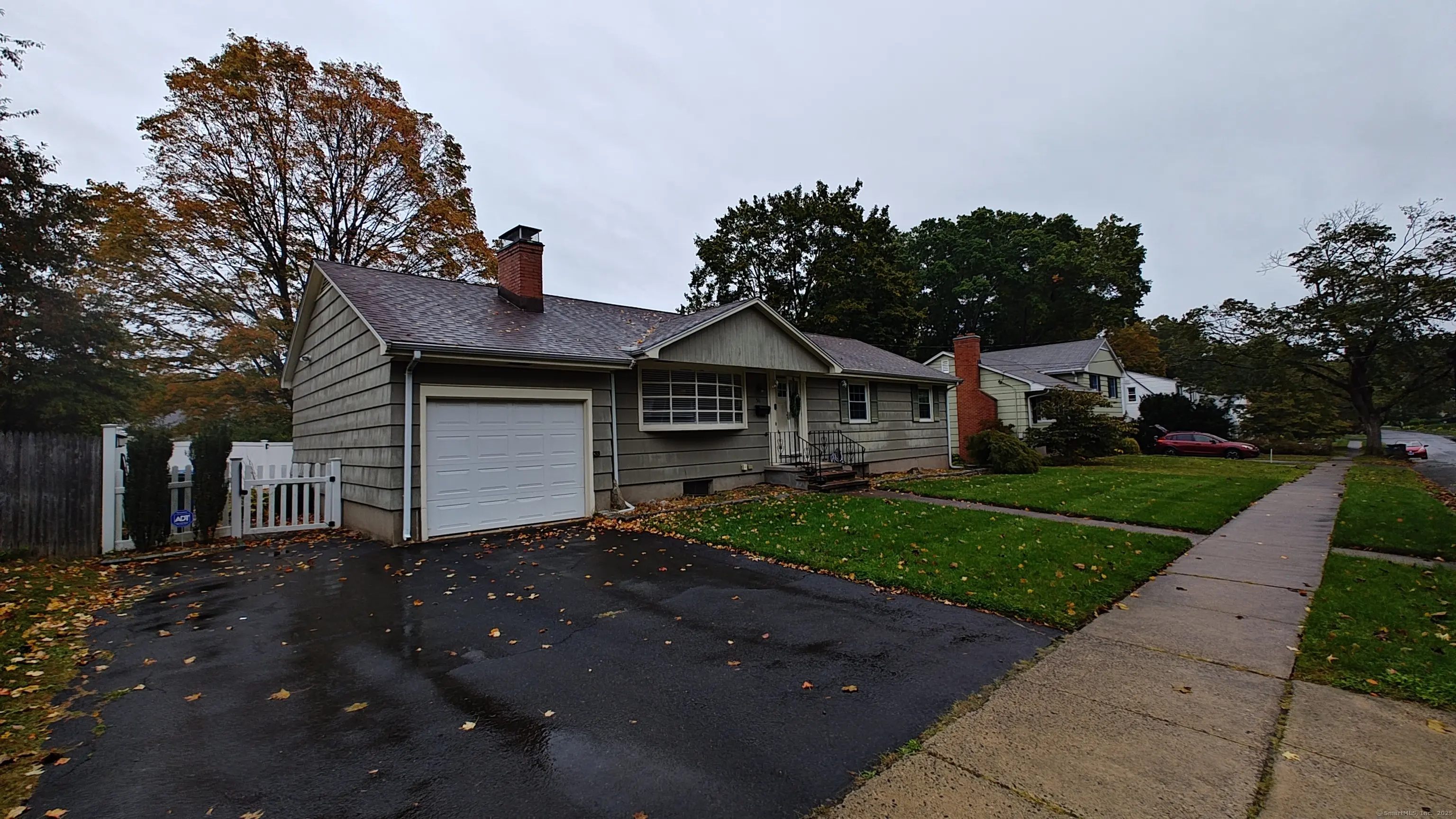 56 Dessa Drive, Hamden