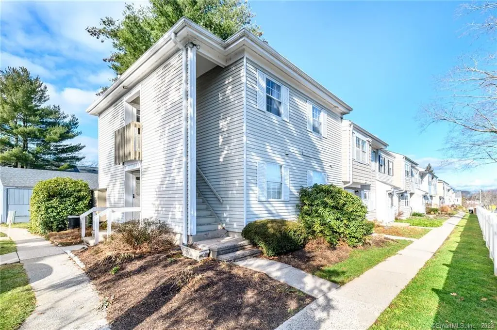 81 Park Avenue 202, Danbury