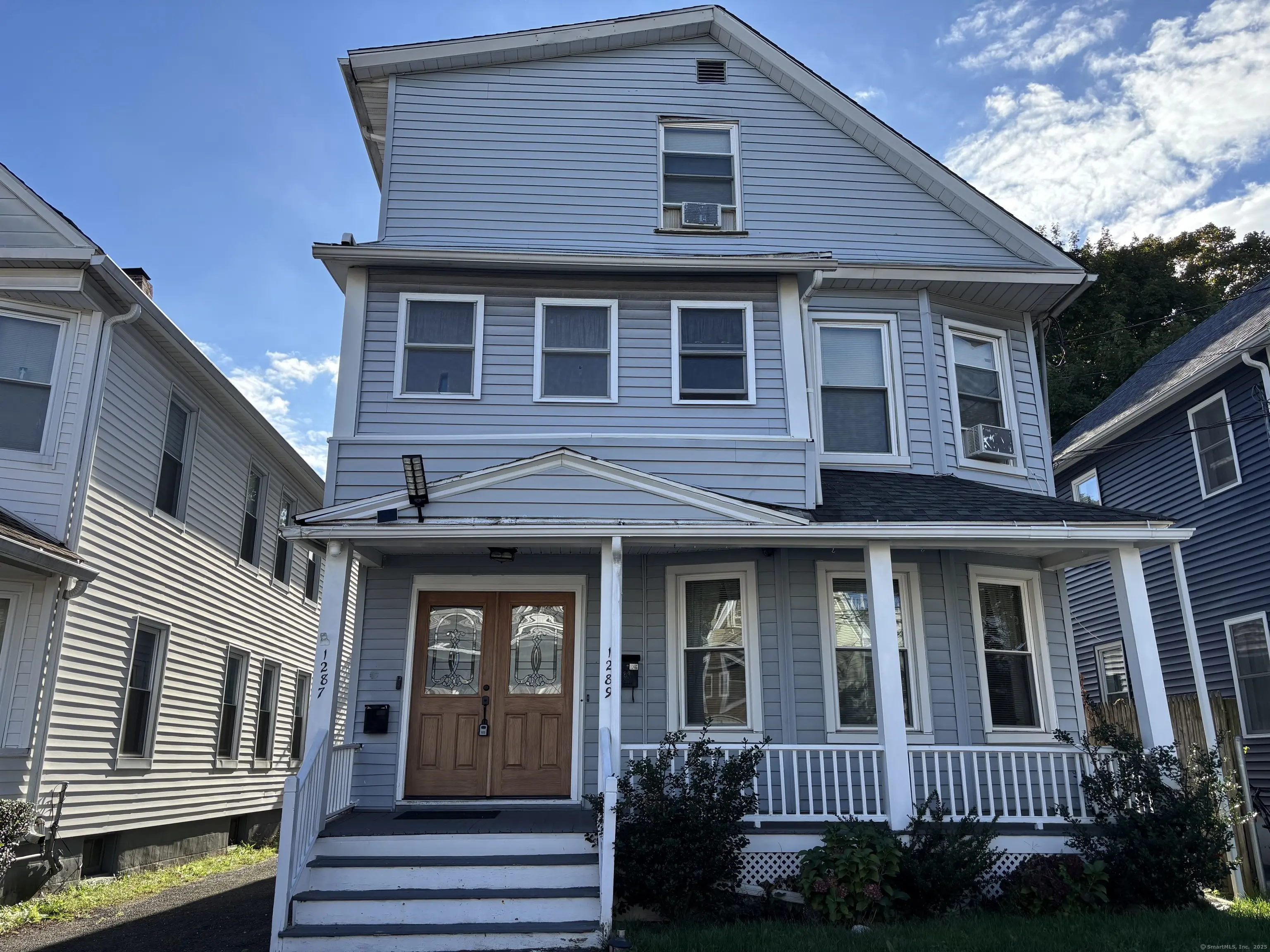 1287 Howard Avenue, Bridgeport