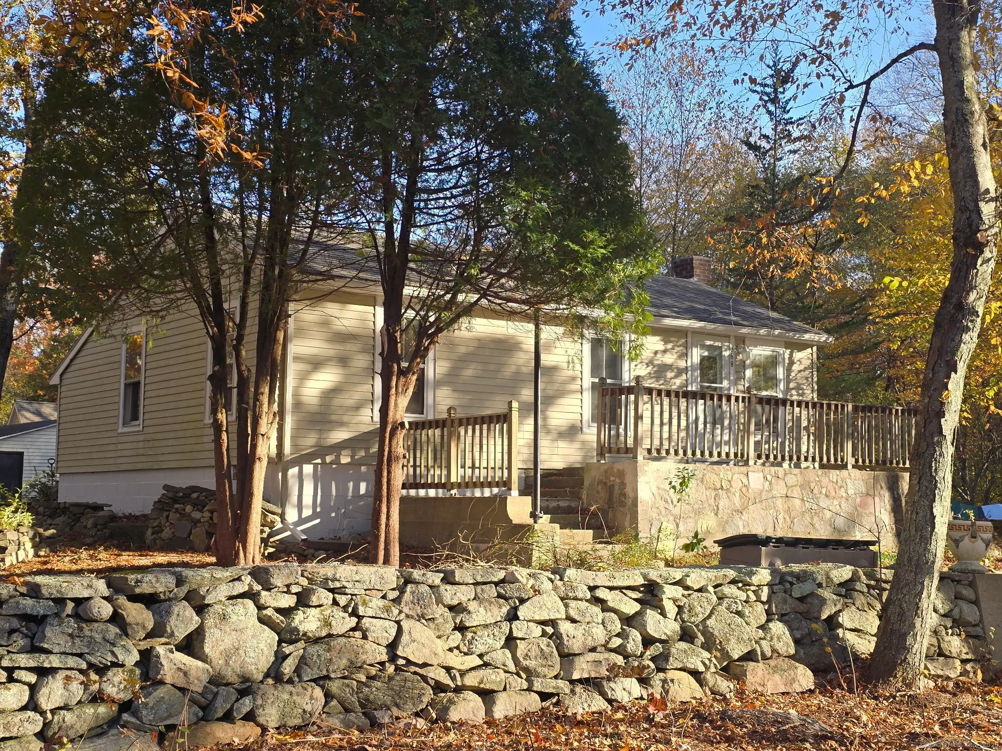 368 North Stonington Road, Stonington