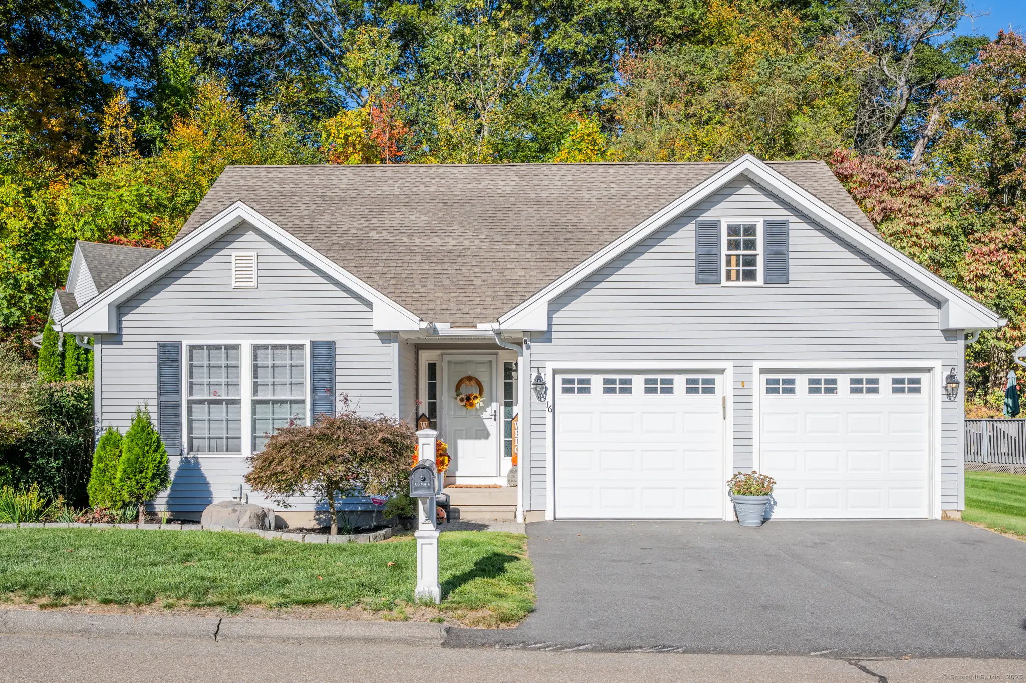 286 Beth Lane 16, Waterbury