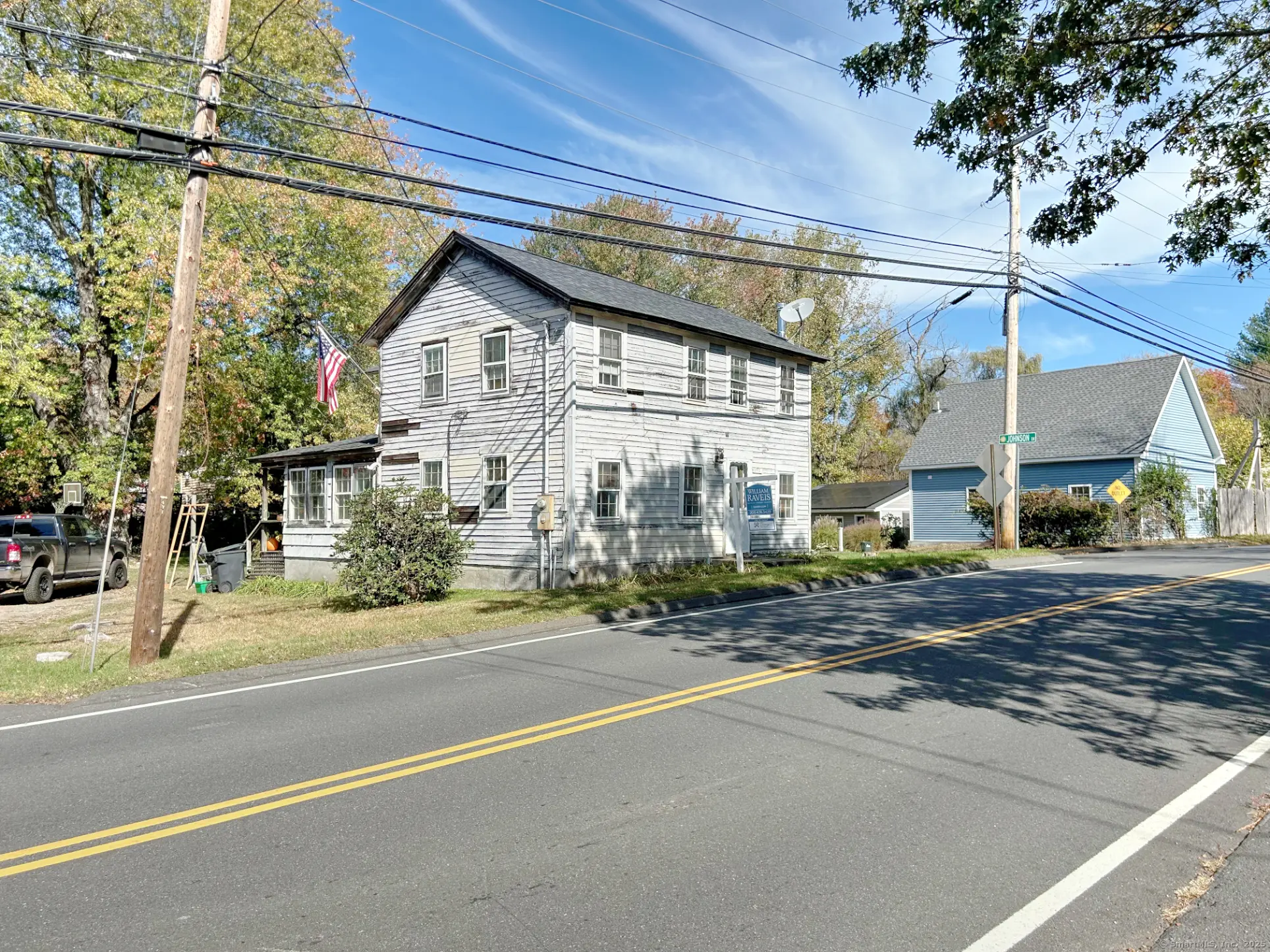 25 Riverside Road, Newtown