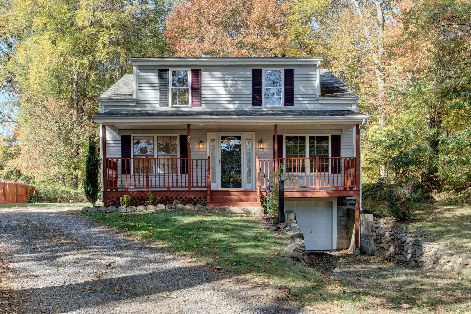 124 Potuccos Ring Road, Wolcott