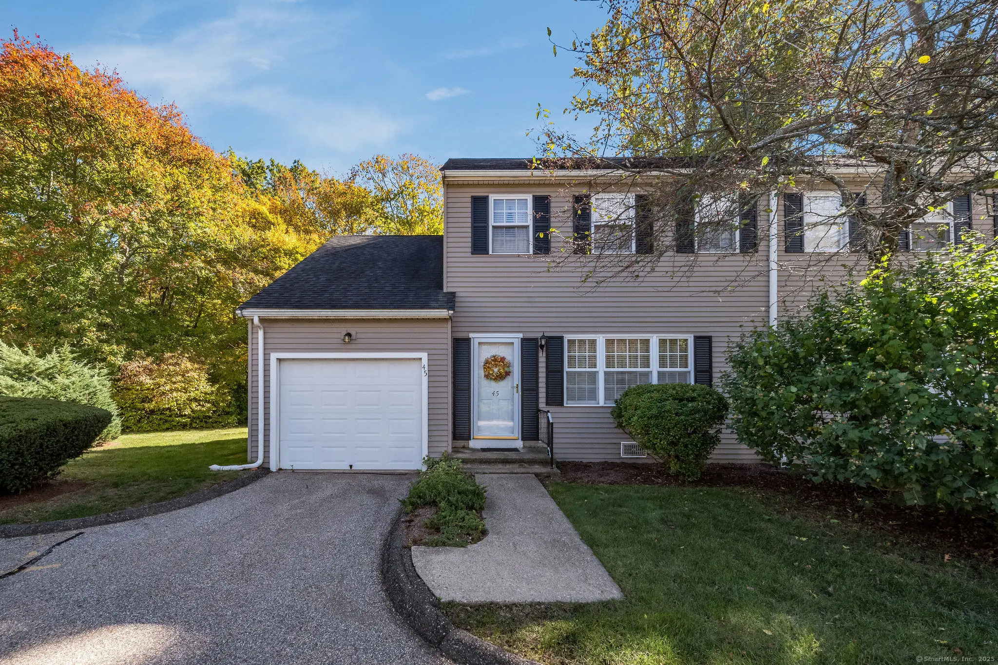 45 Wilshire Road 45, Madison