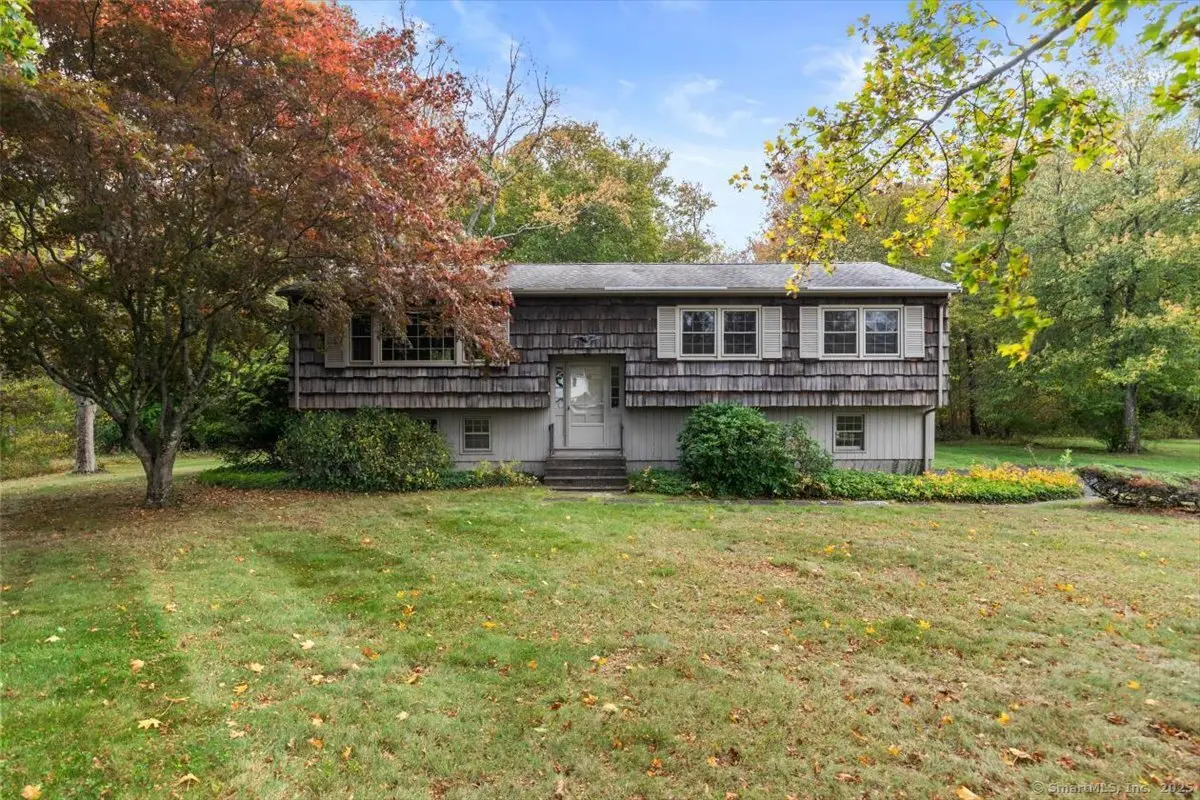 558 Treat Lane, Orange