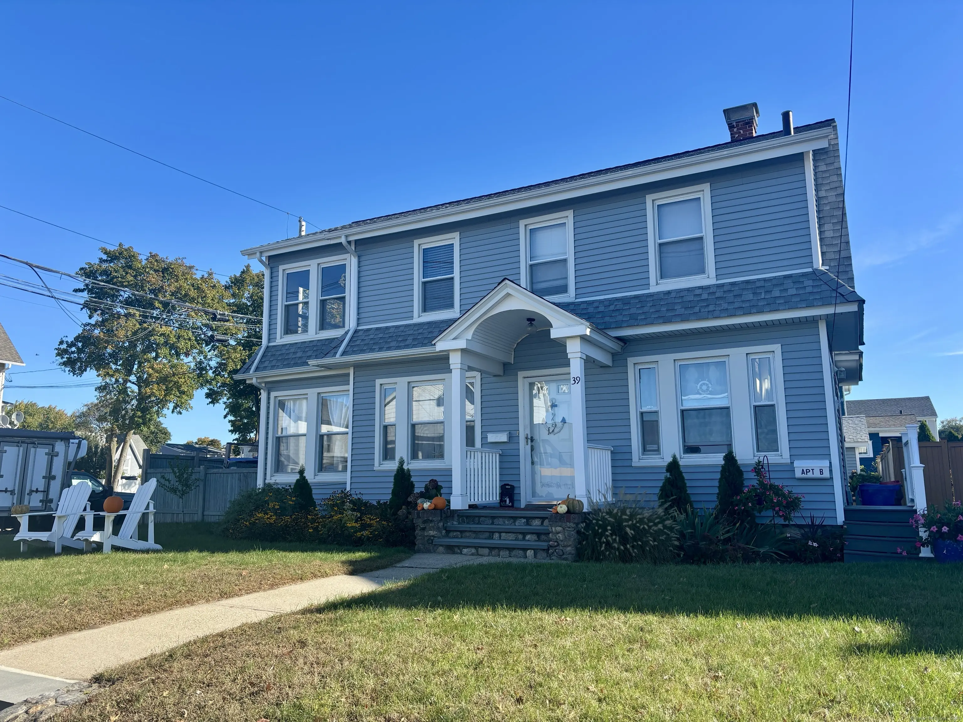 39 Cove Avenue B, Norwalk