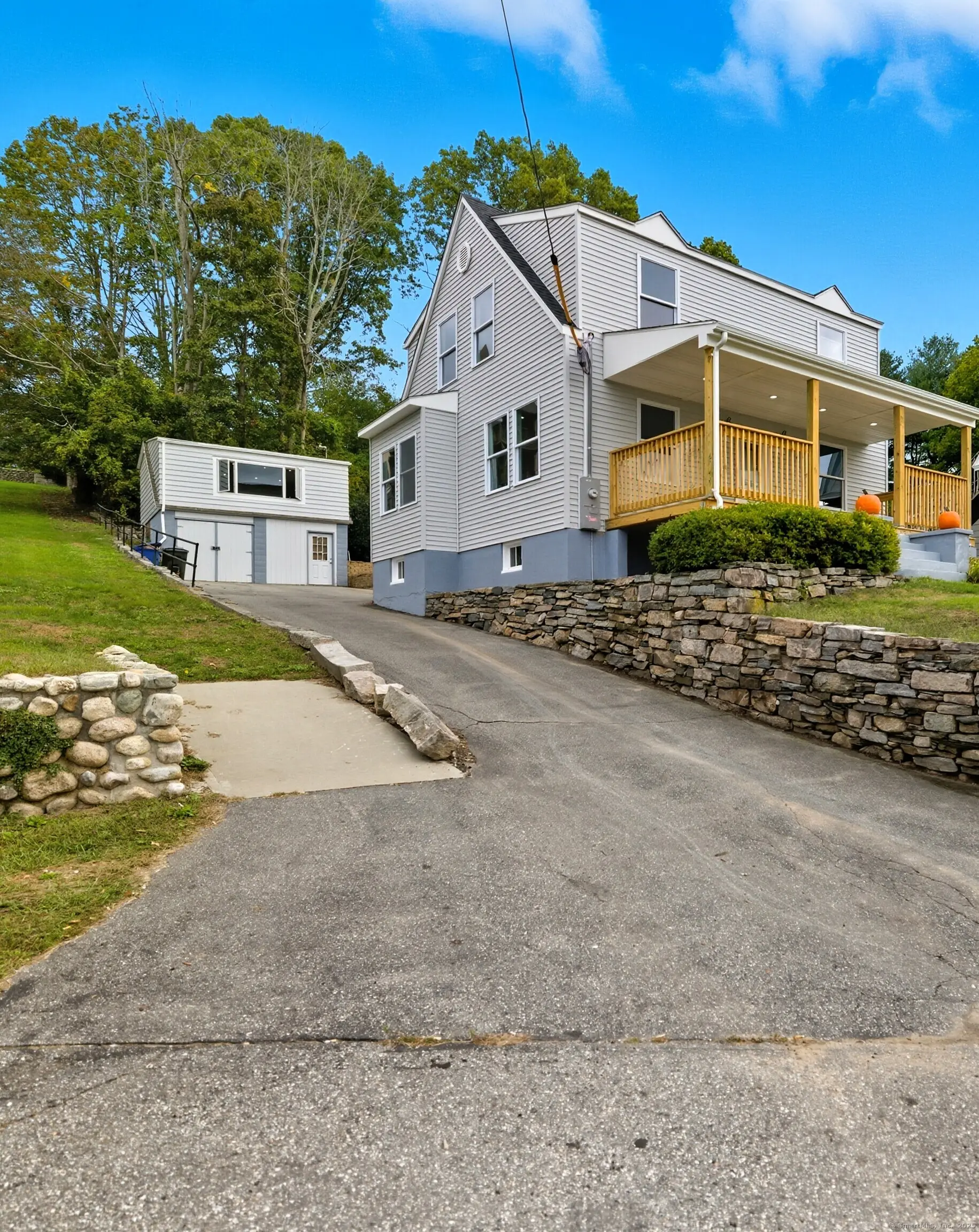 62 Slocomb Terrace, Groton