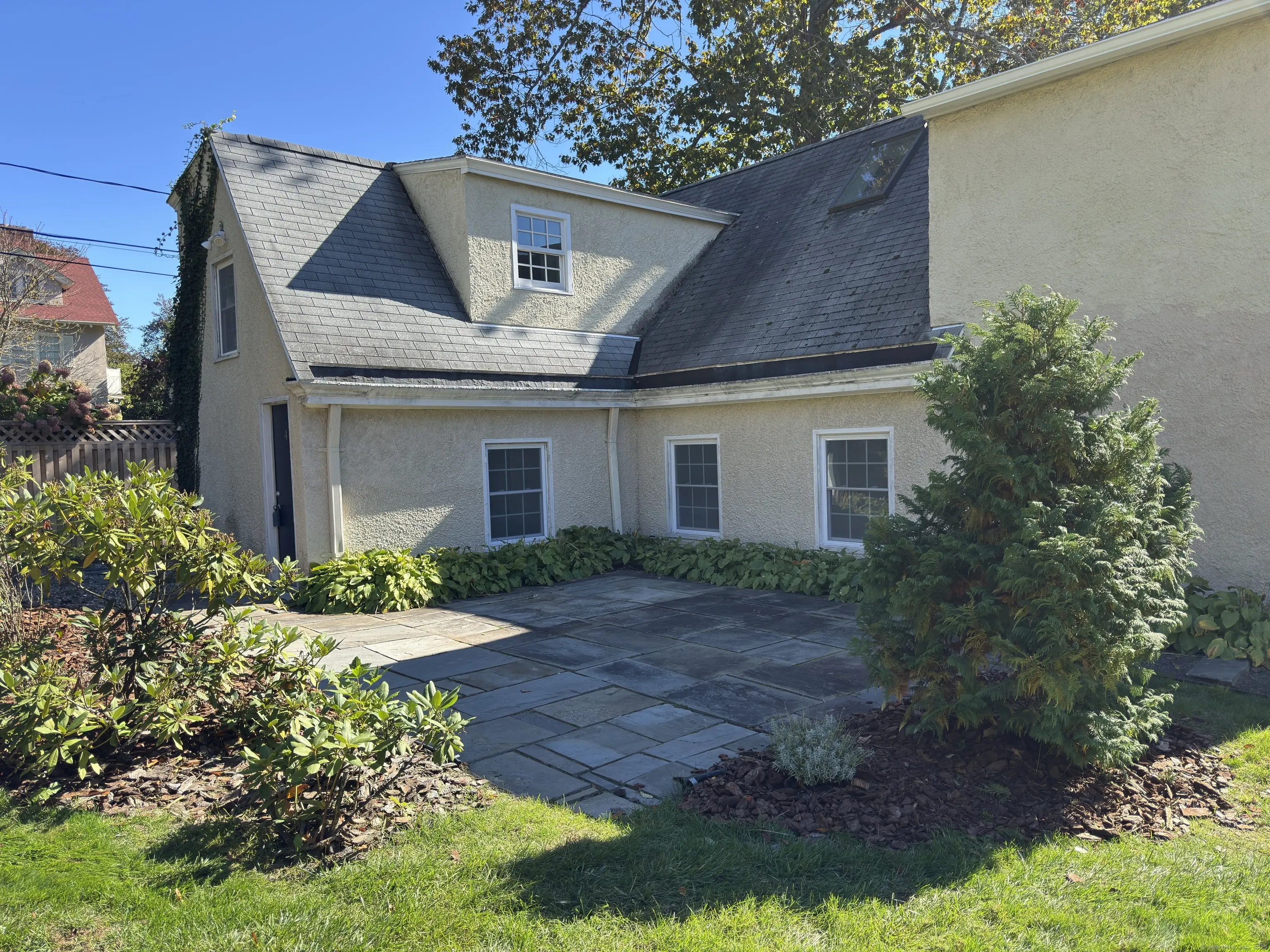 4 Sycamore Lane, West Hartford