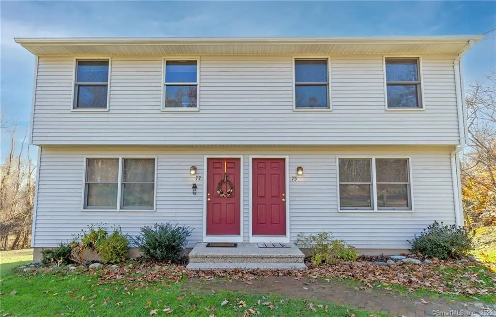 75 Daniel Street, East Hampton