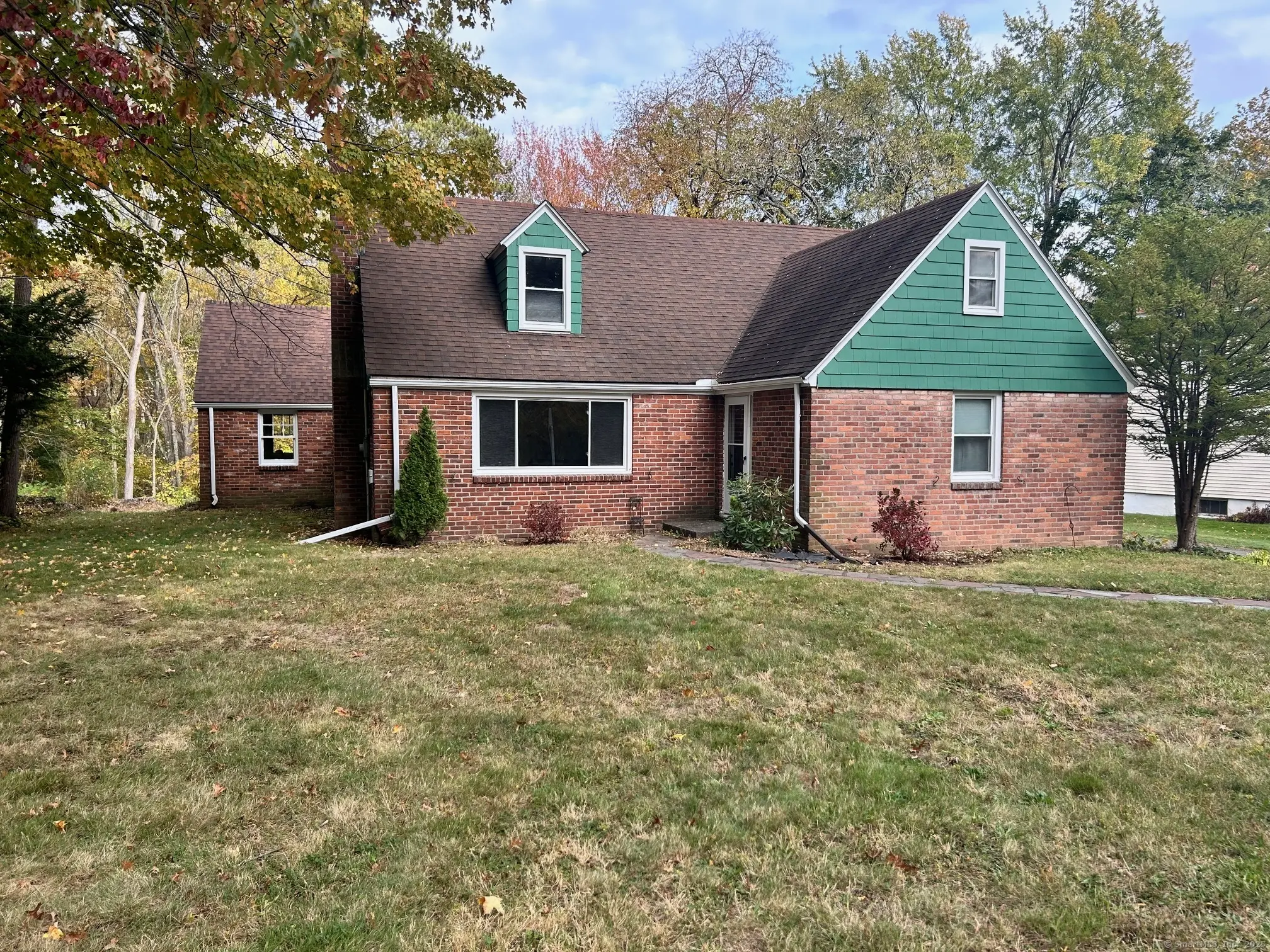 70 Tunxis Avenue, Bloomfield