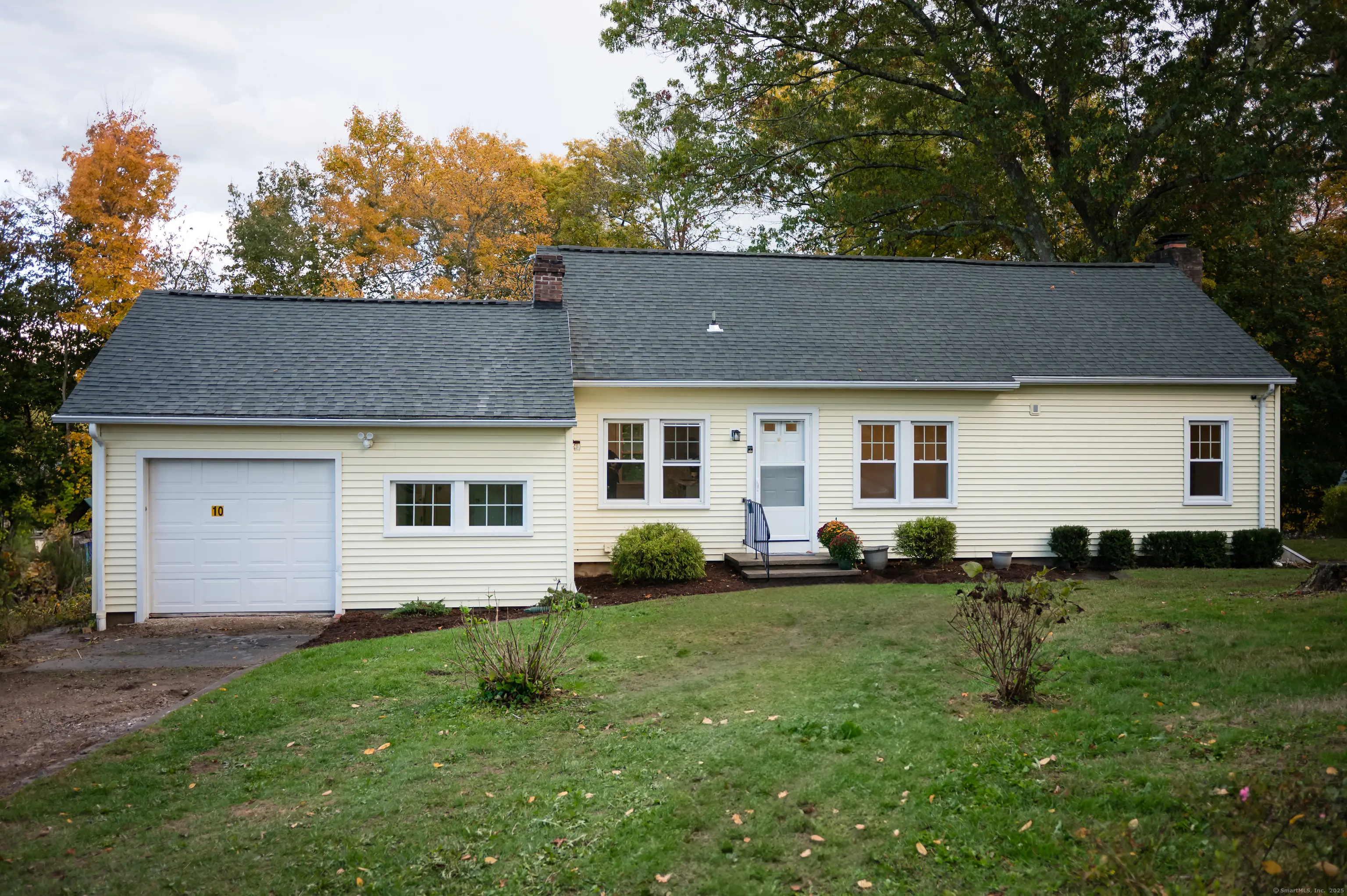 10 Eli Yale Terrace, Branford