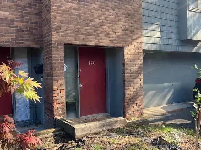 170 Trolley Crossing Lane 170, Middletown