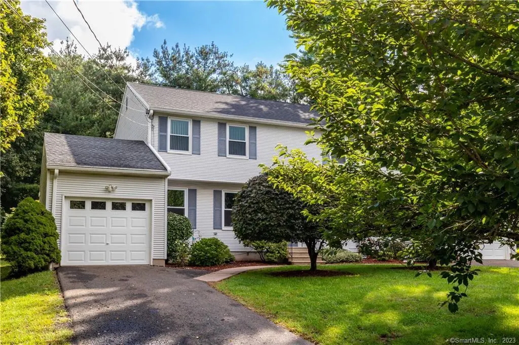 113 Brandegee Lane, Berlin