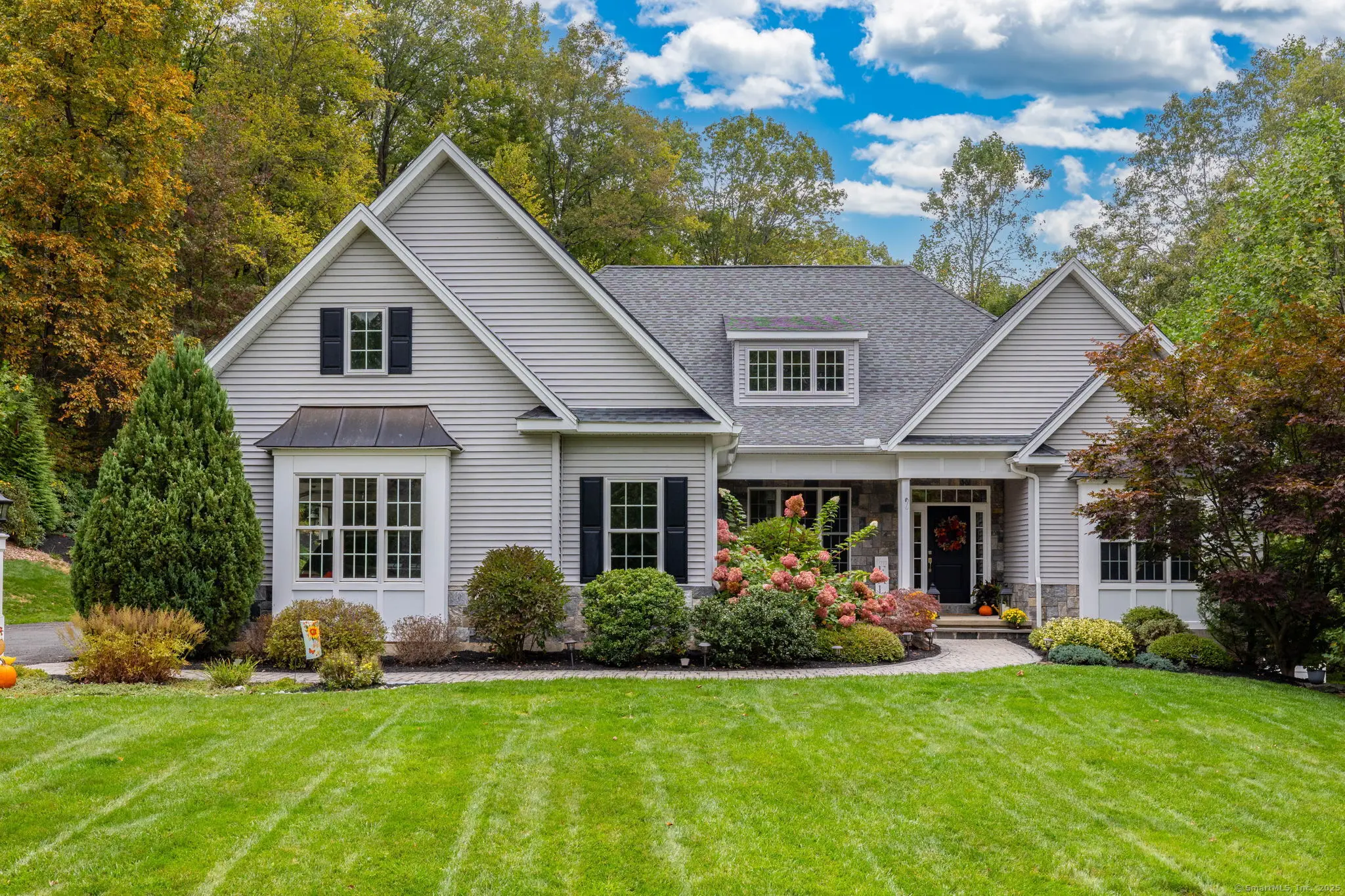 154 Cascade Ridge, Southington