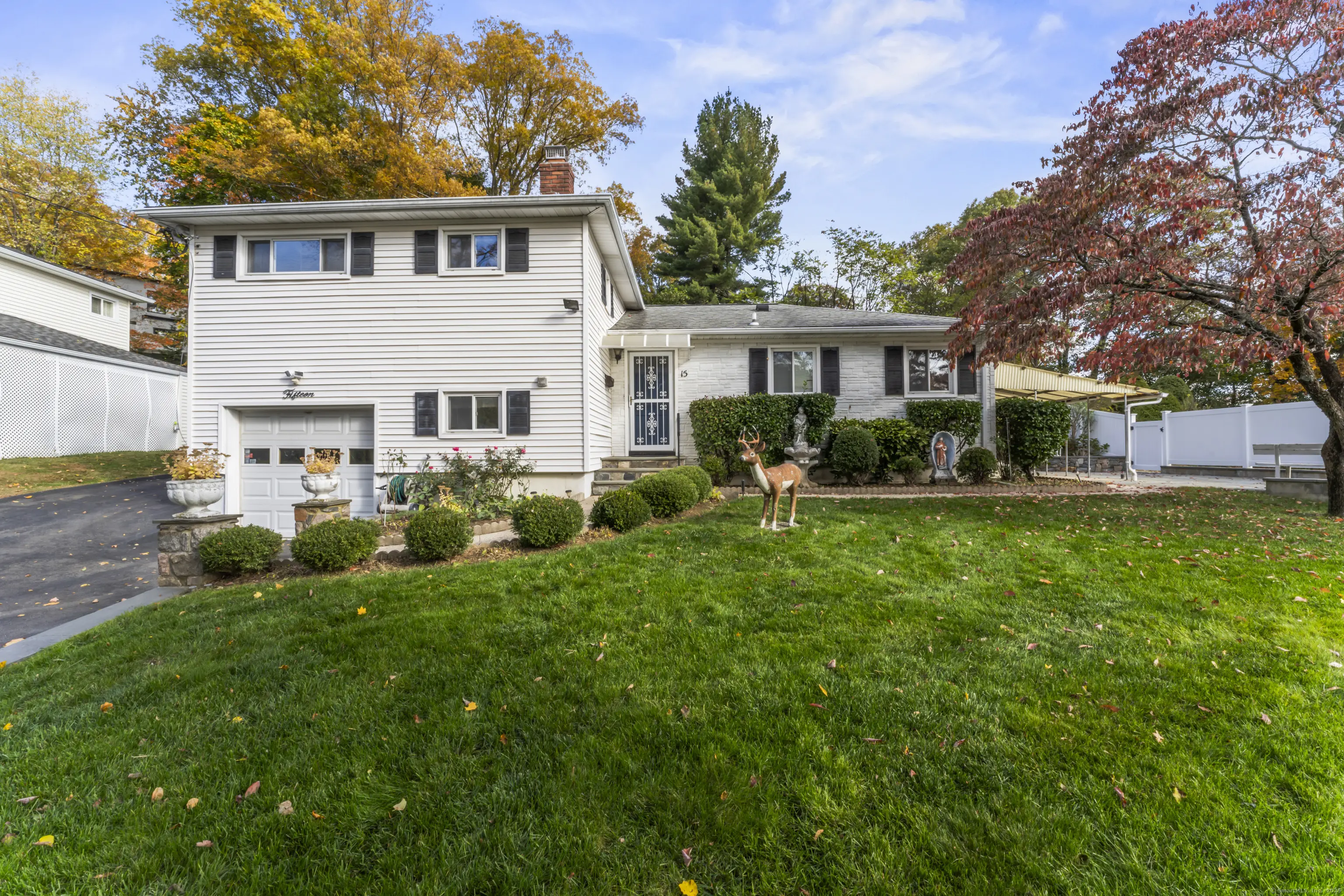 15 Walker Court, Greenwich