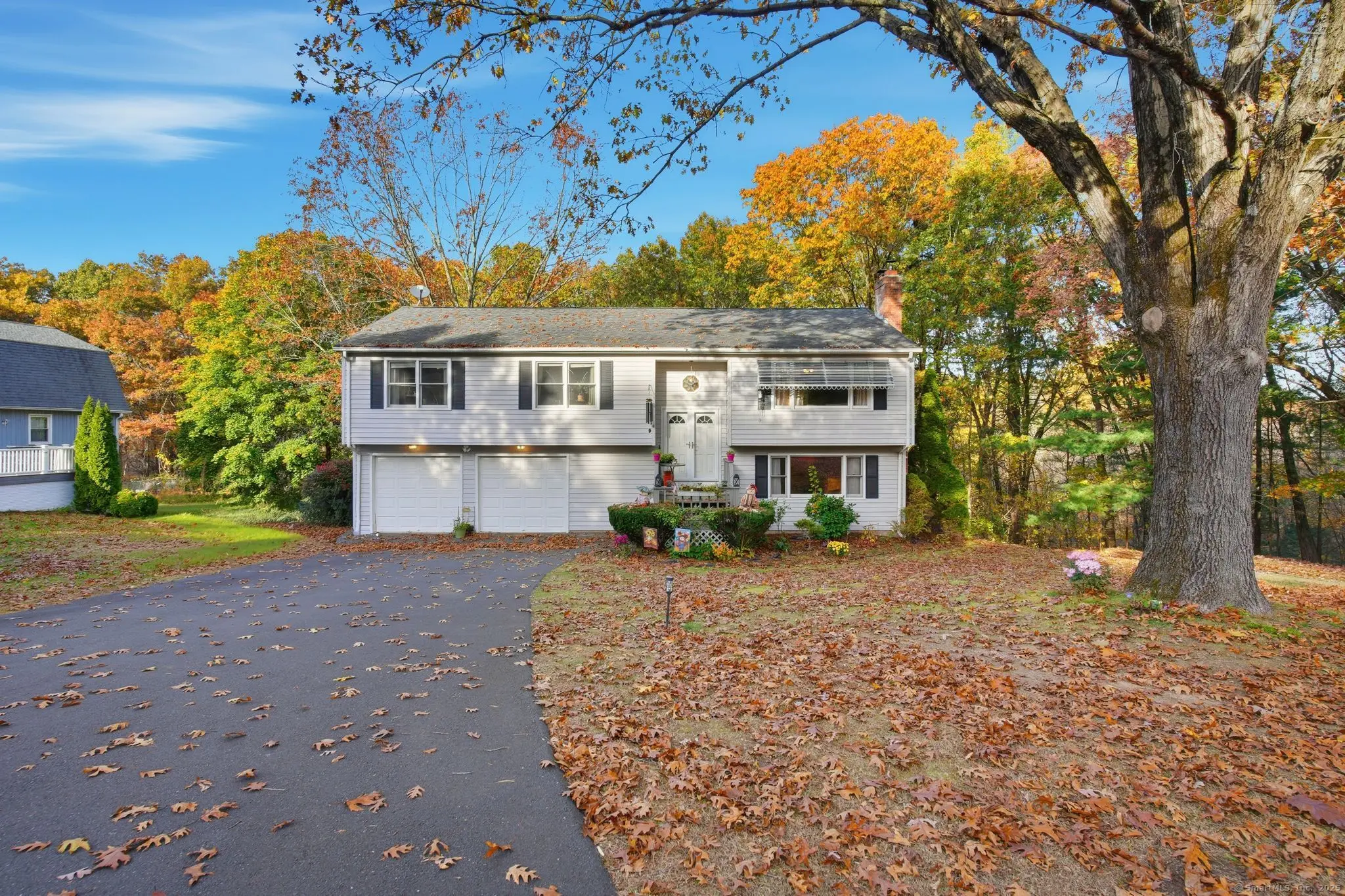 4 Woodland Hollow Street, Windsor Locks