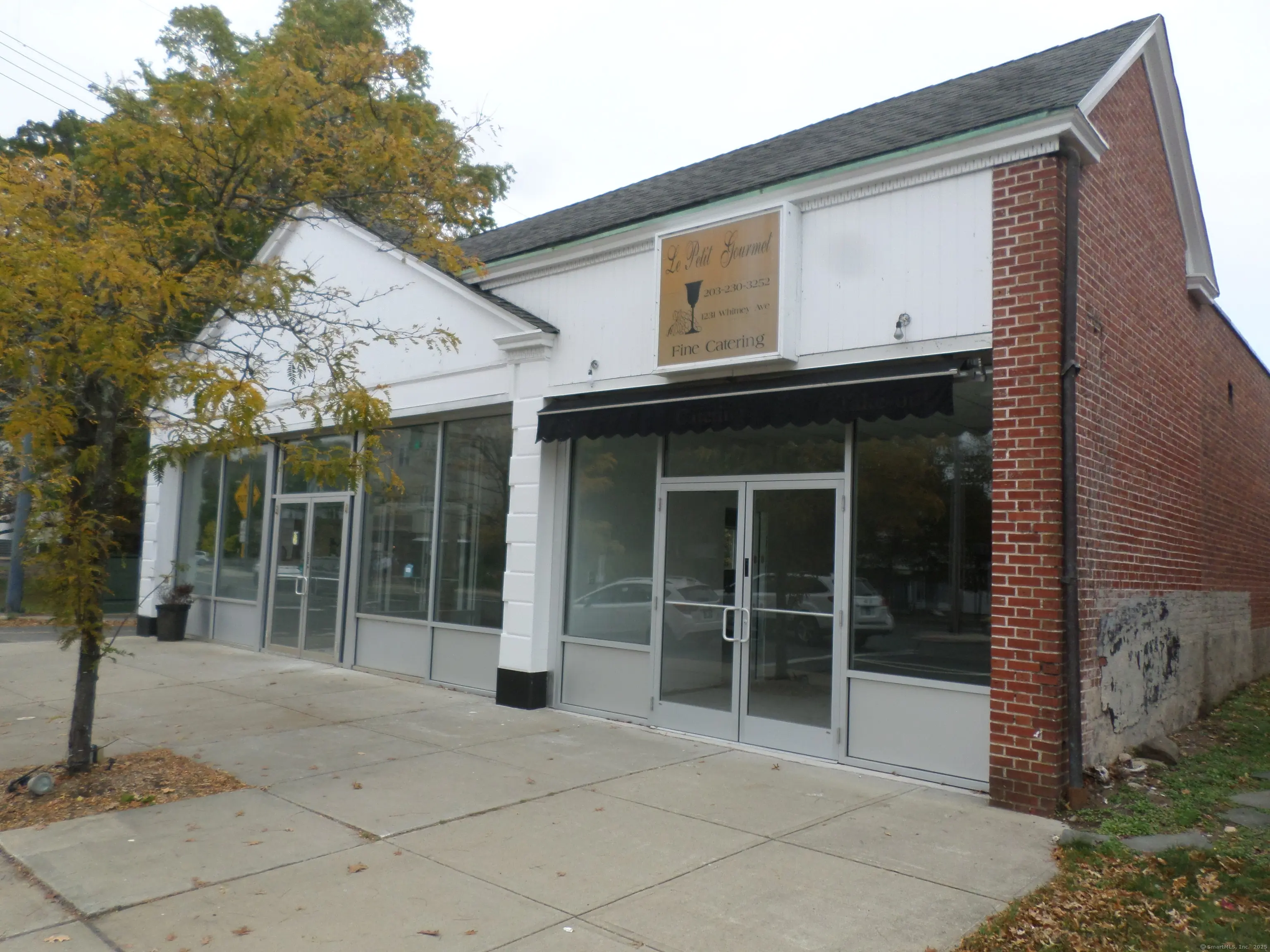 1231 Whitney Avenue, Hamden