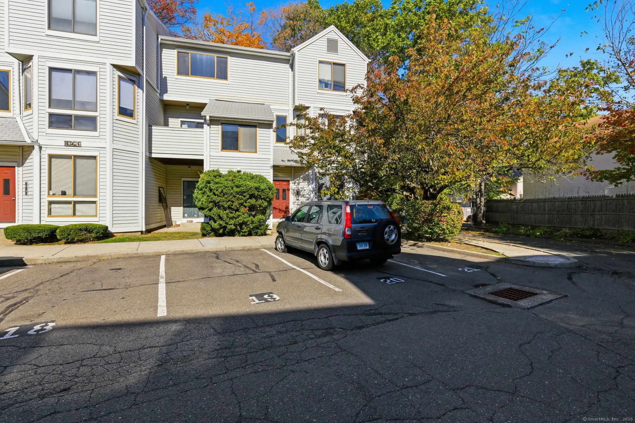 999 Whalley Avenue 1h, New Haven