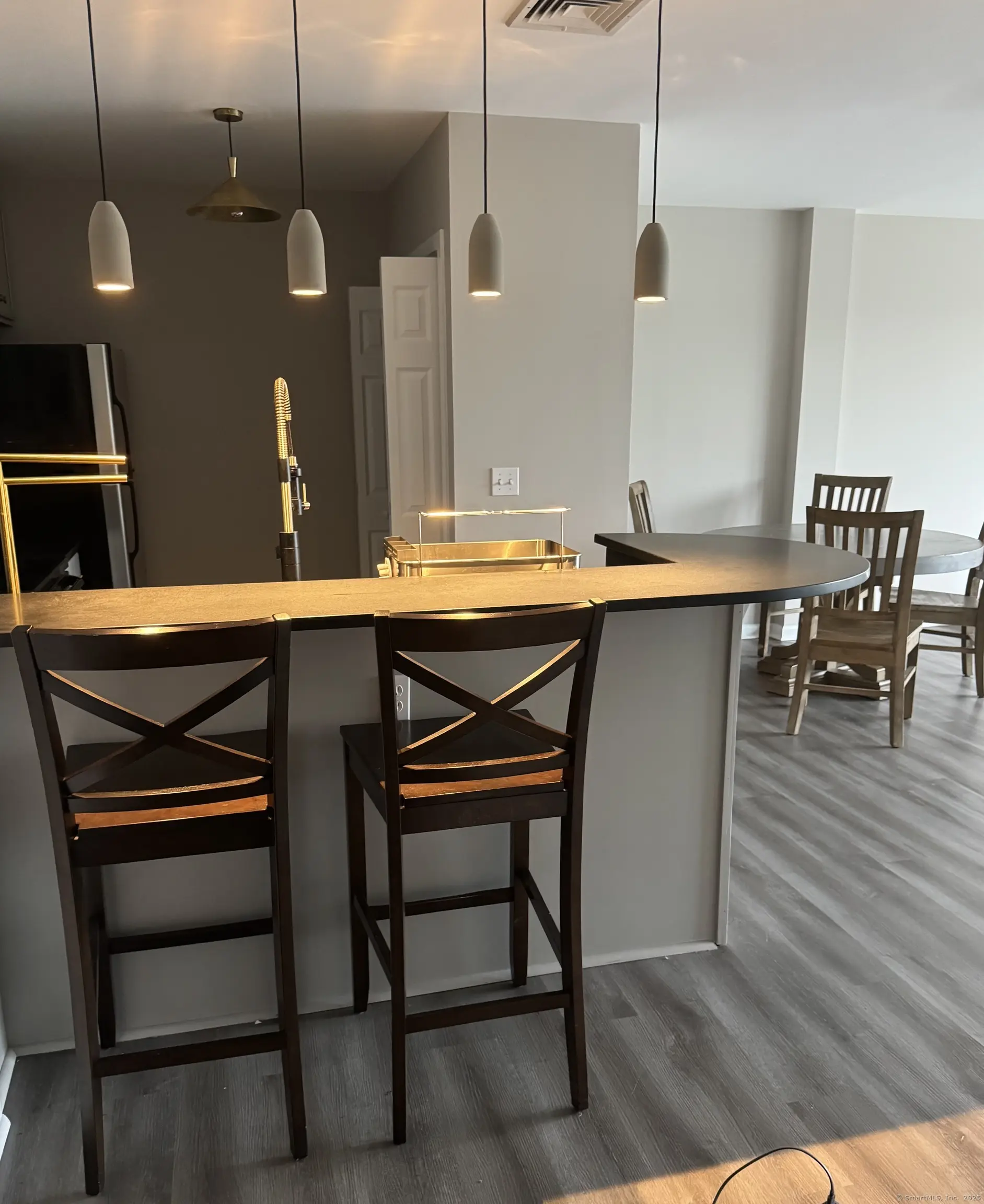 255 Cherry Street E, Milford