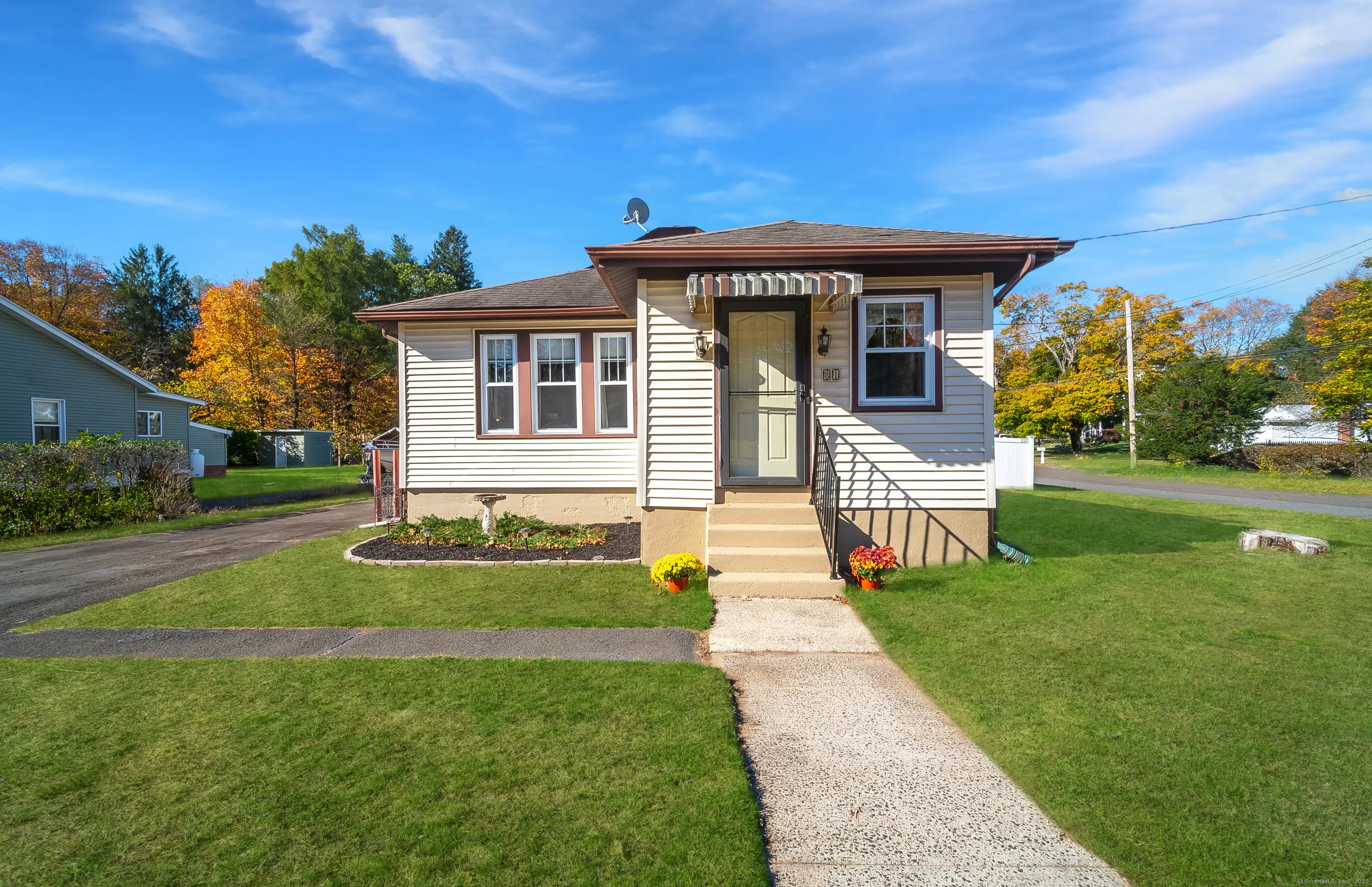 81 Hanover Street, Wallingford