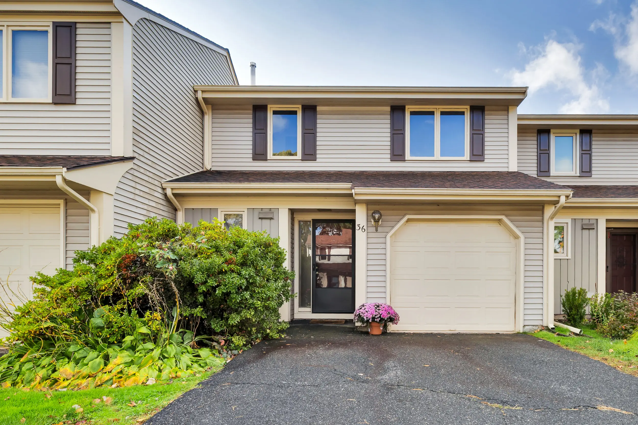 36 Copper Beech Drive 36, Rocky Hill