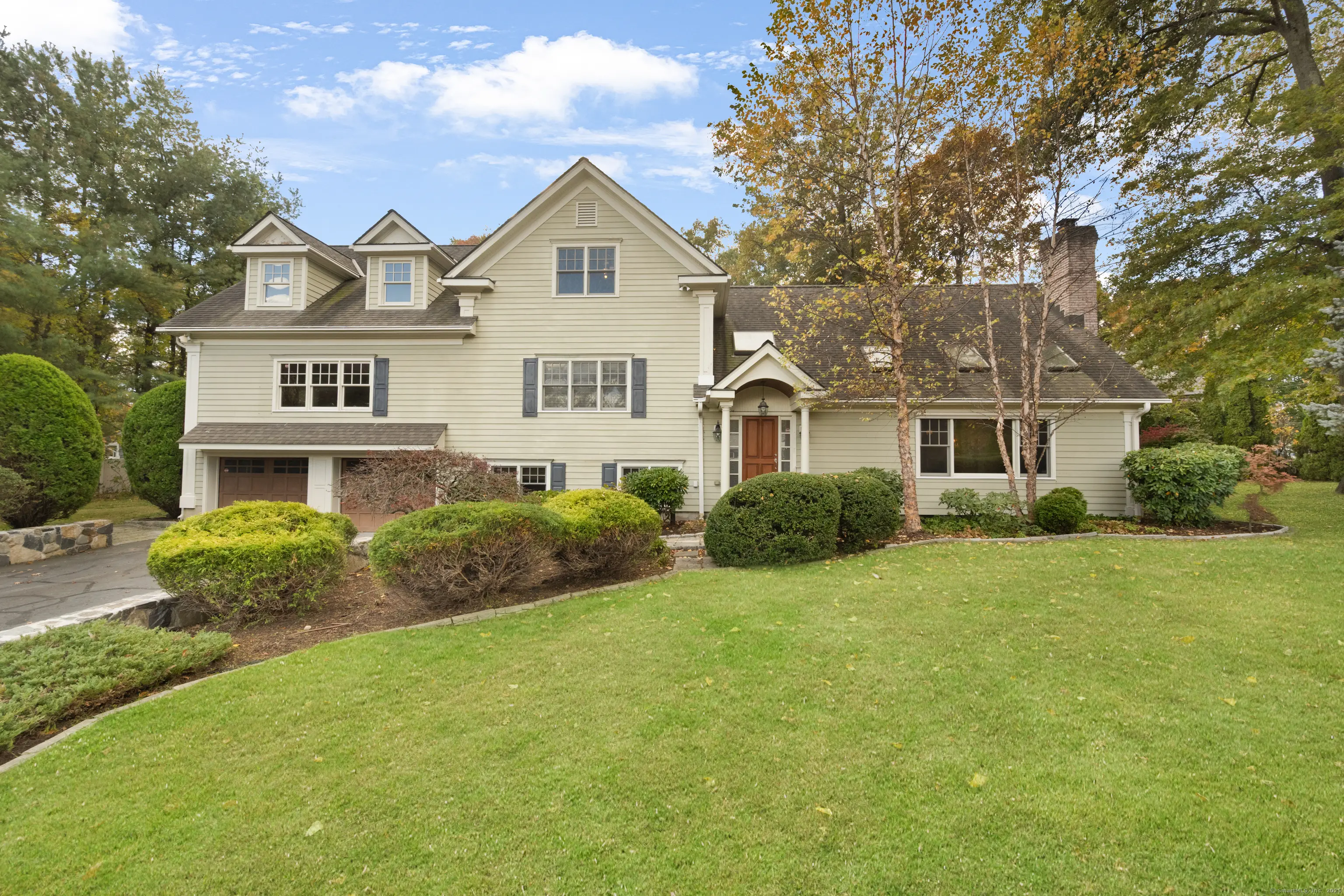 8 Caddy Road, Norwalk
