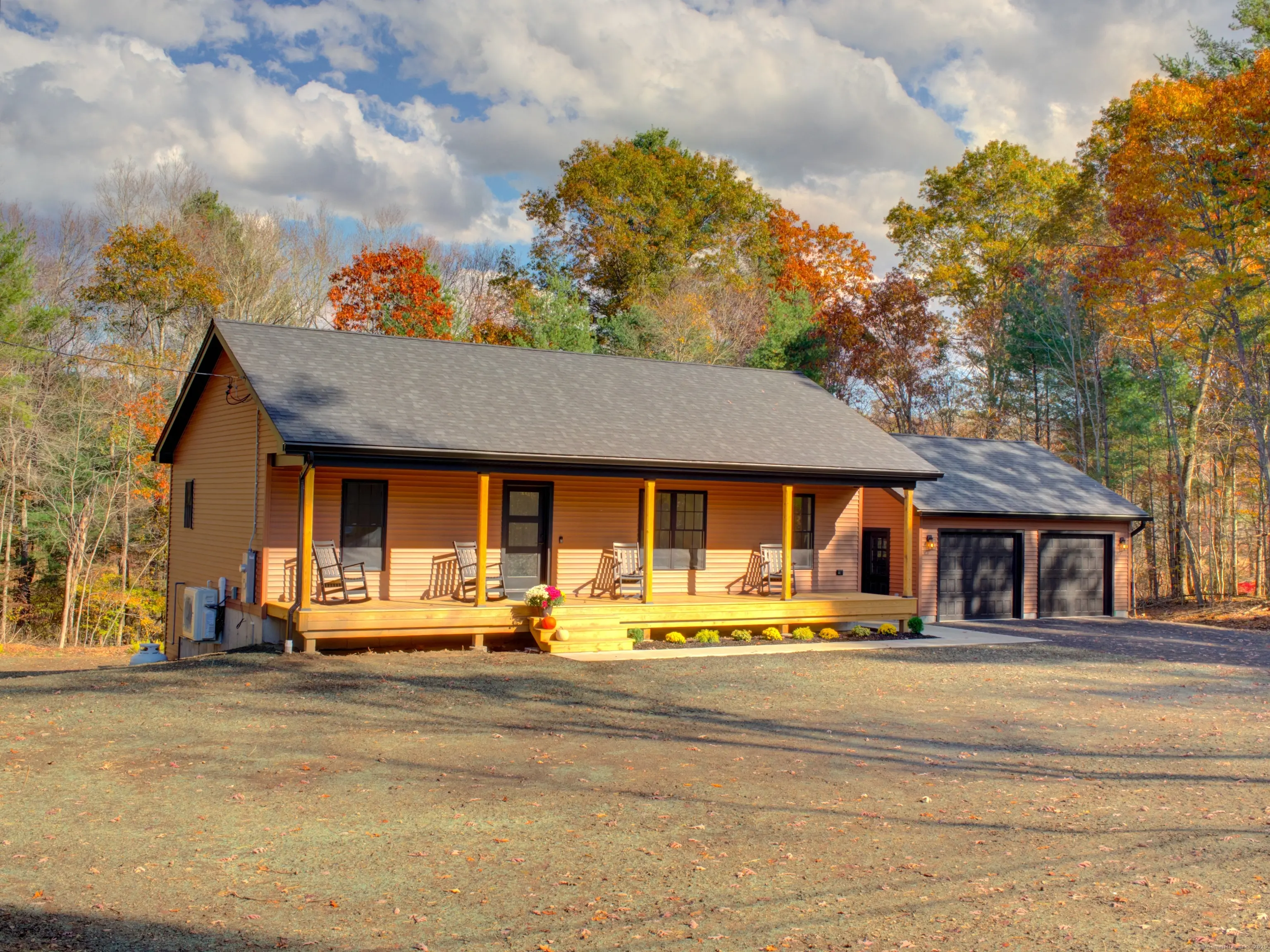 850 Brook Road, Hampton