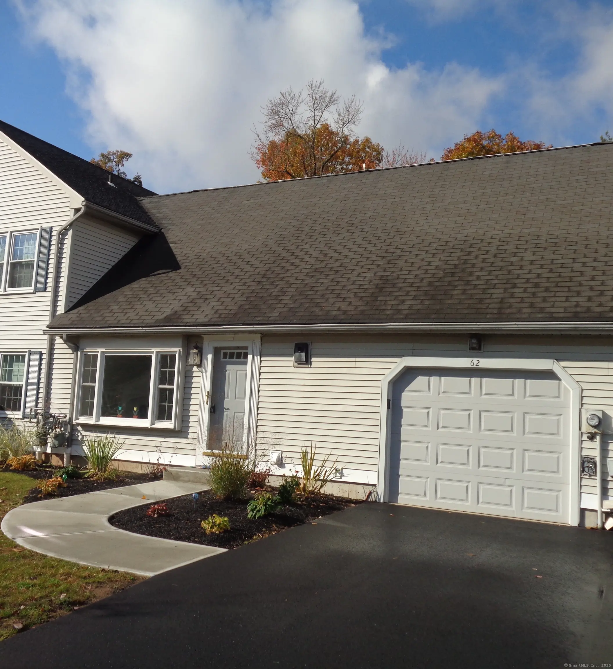 62 Deer Run Trail, Manchester