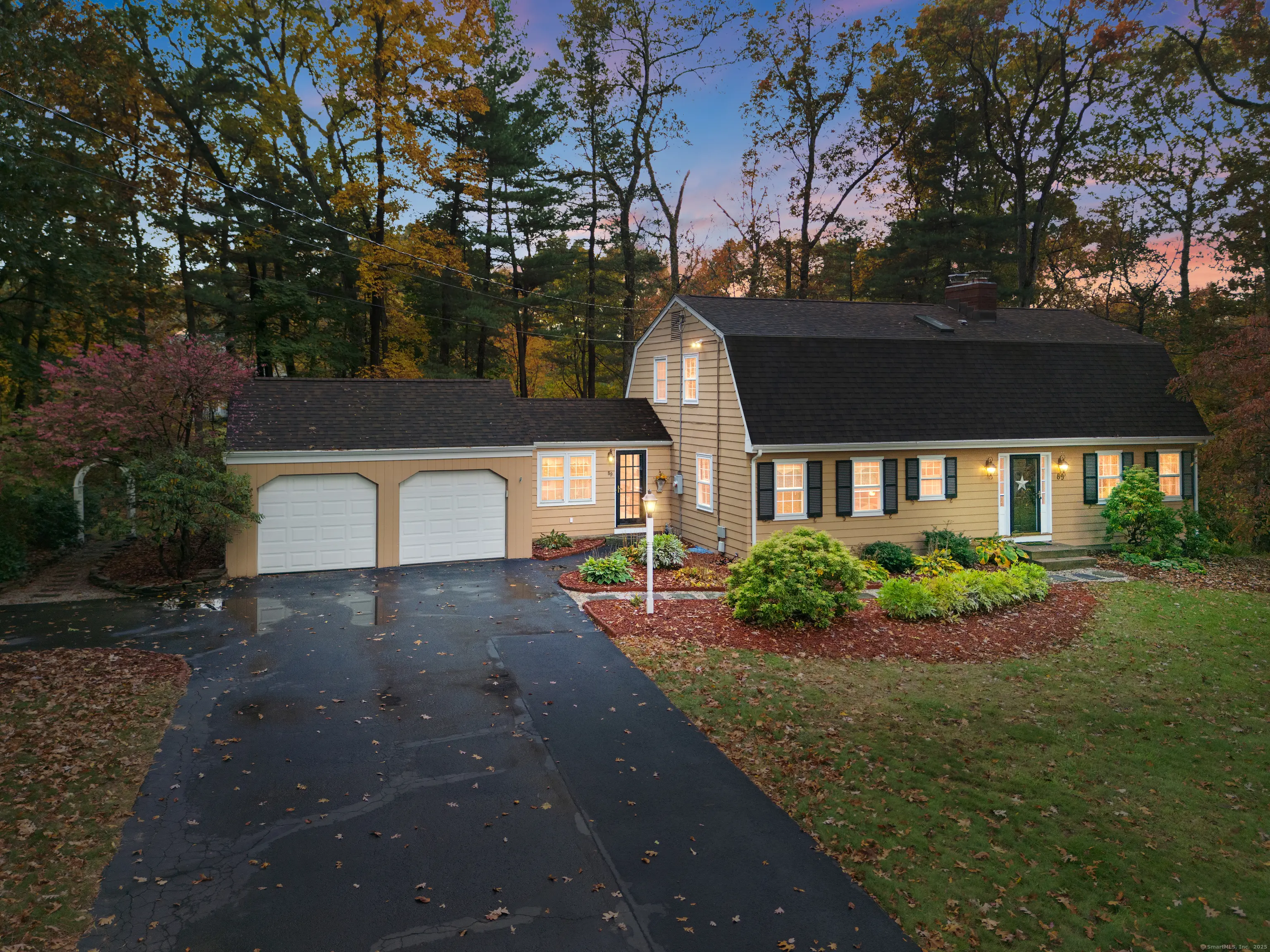 89 Goodrich Road, Glastonbury