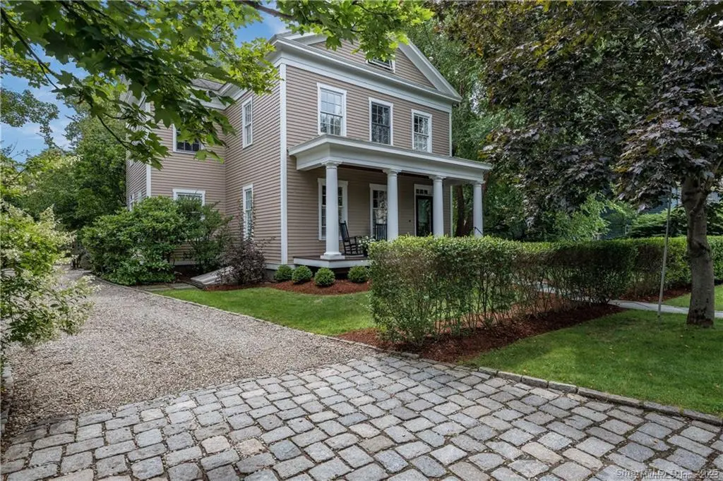 63 Broad Street, Guilford