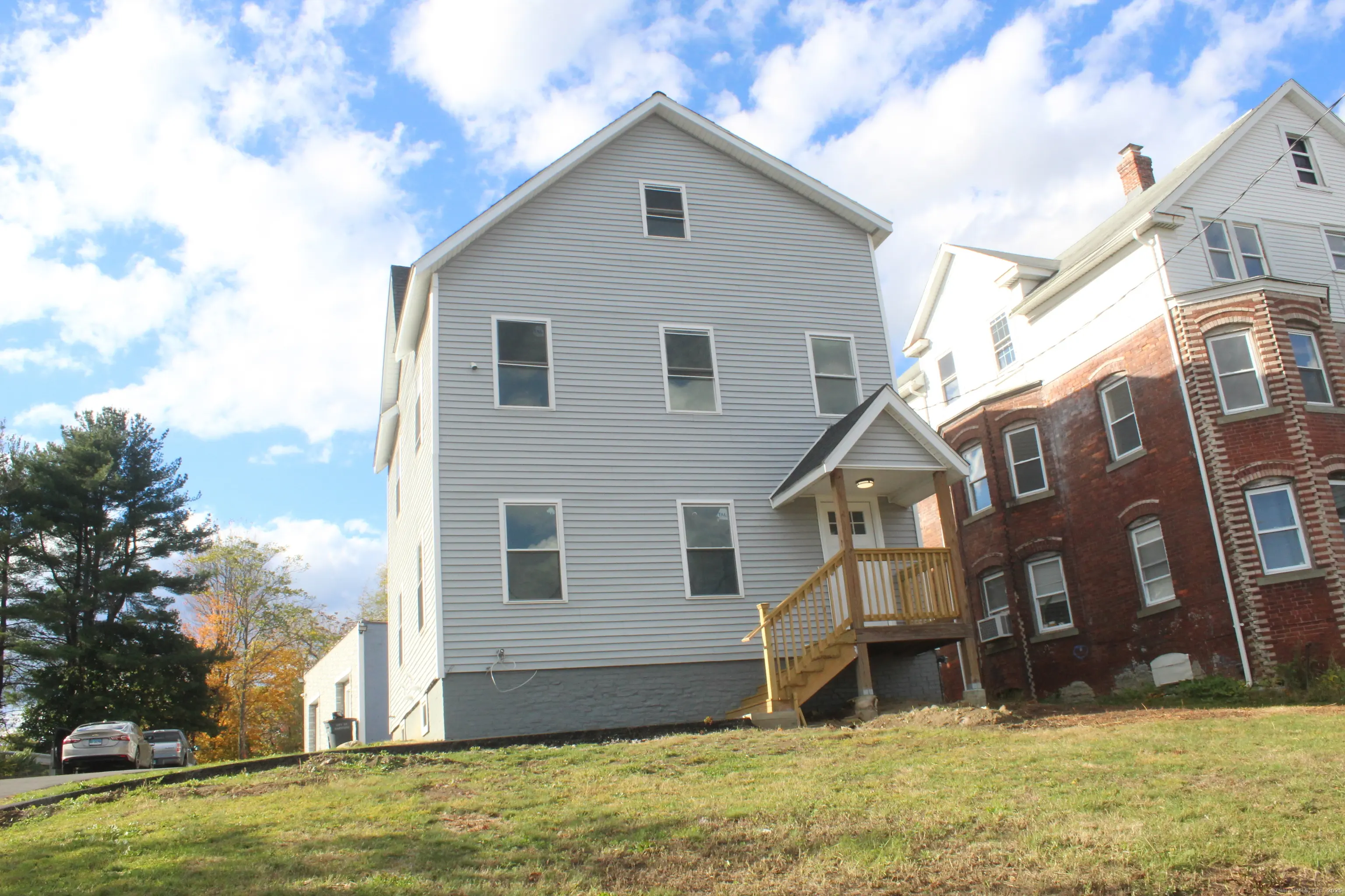 647 New Park Avenue, West Hartford