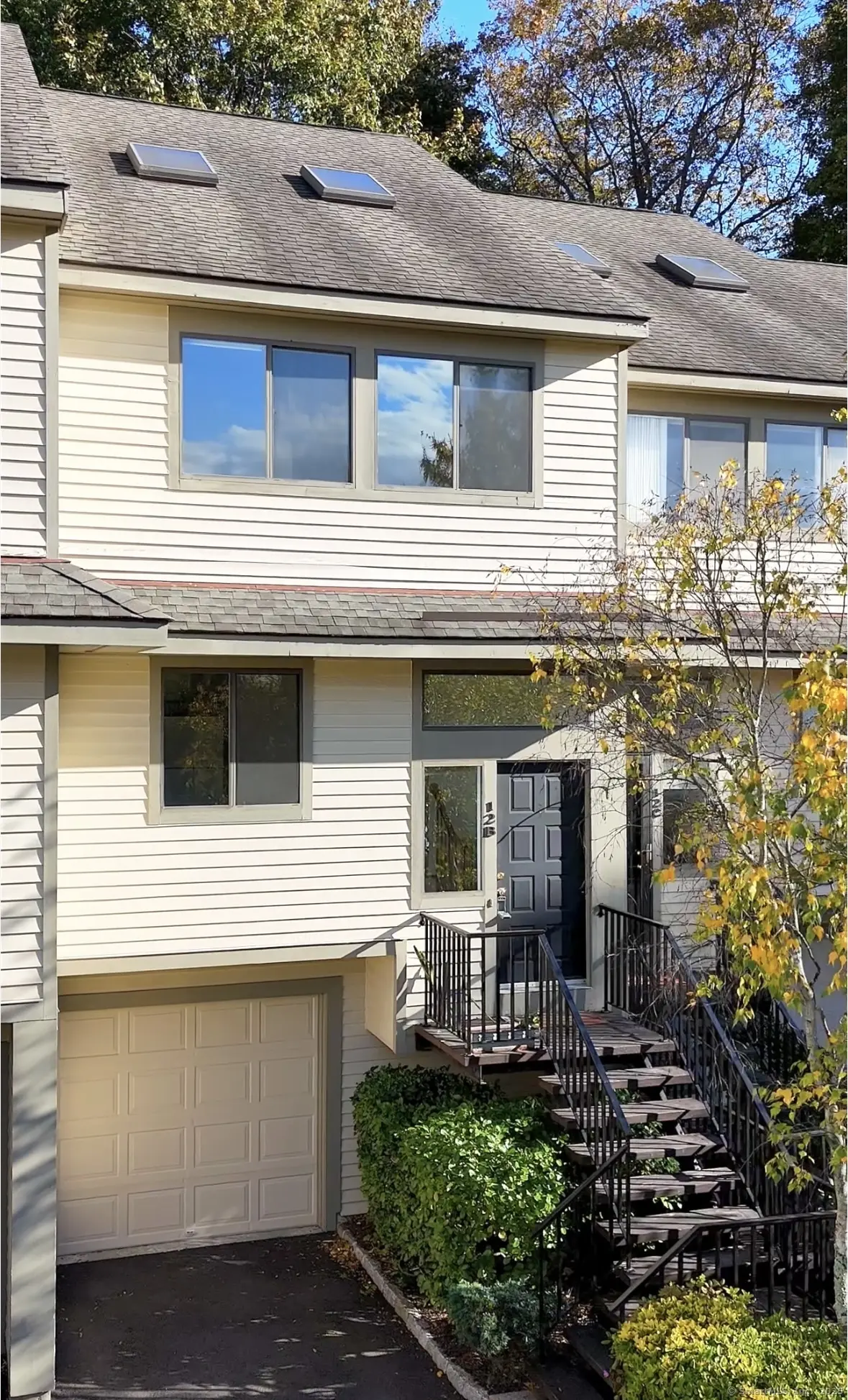 2435 Bedford Street 12b, Stamford