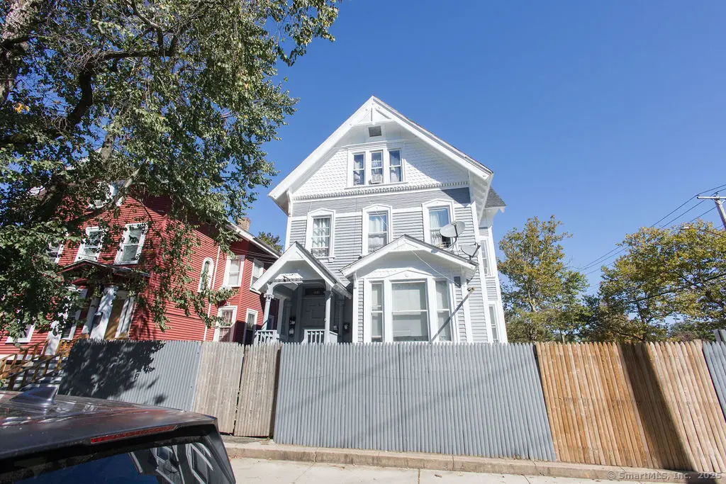 569 Elm Street, New Haven