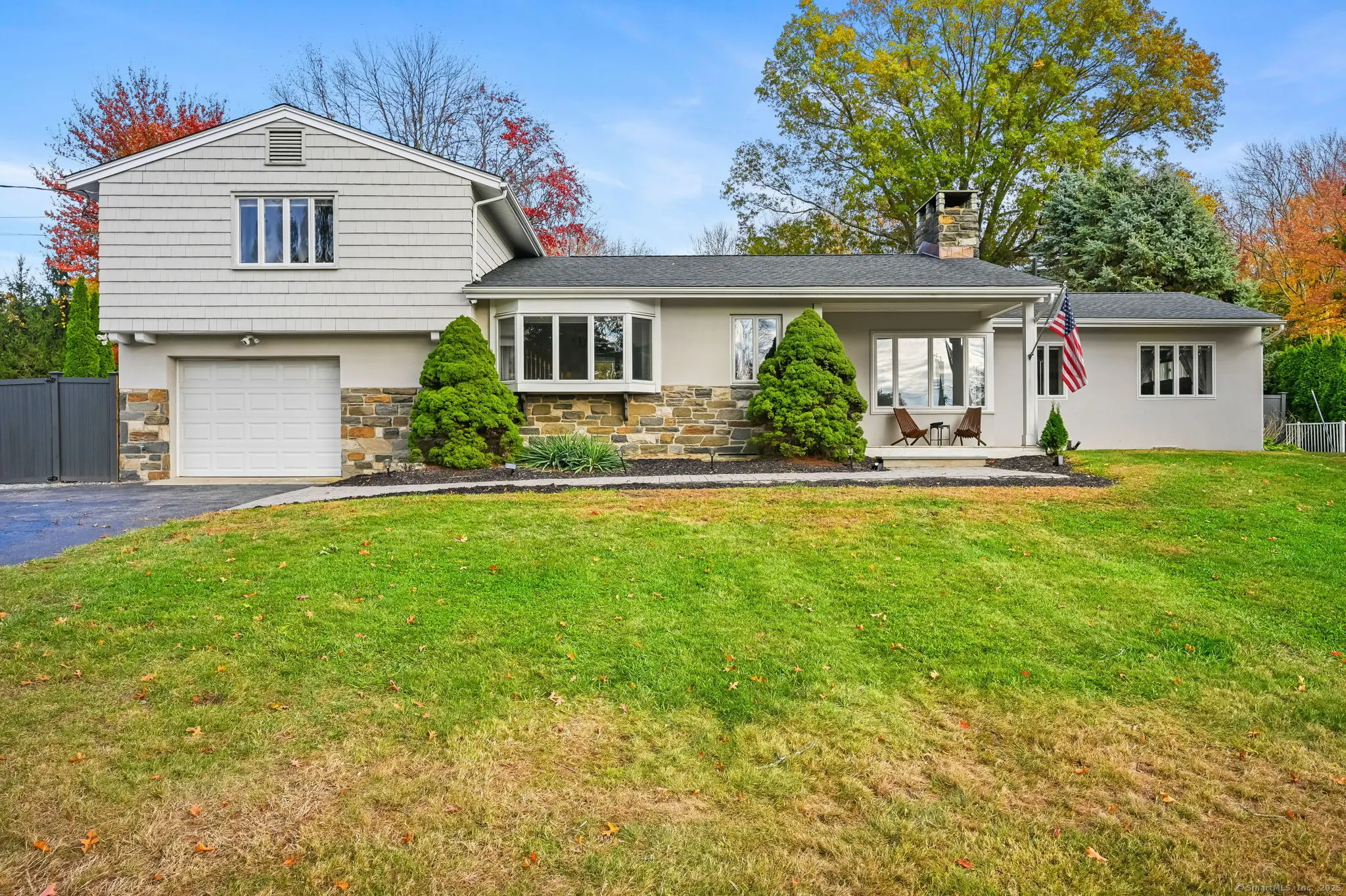 75 Roosevelt Drive, Trumbull