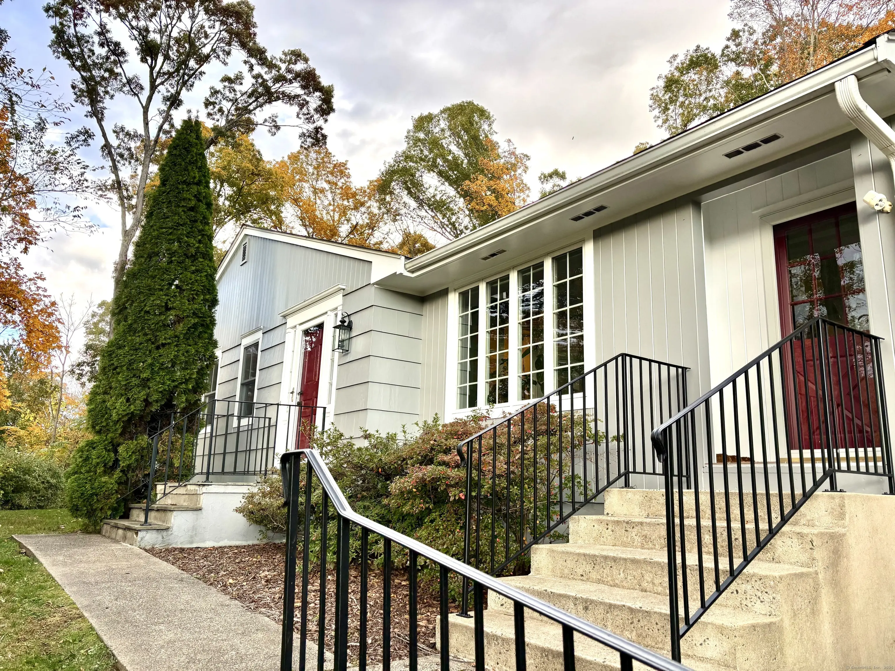 48 Meadow Wood Road, Branford