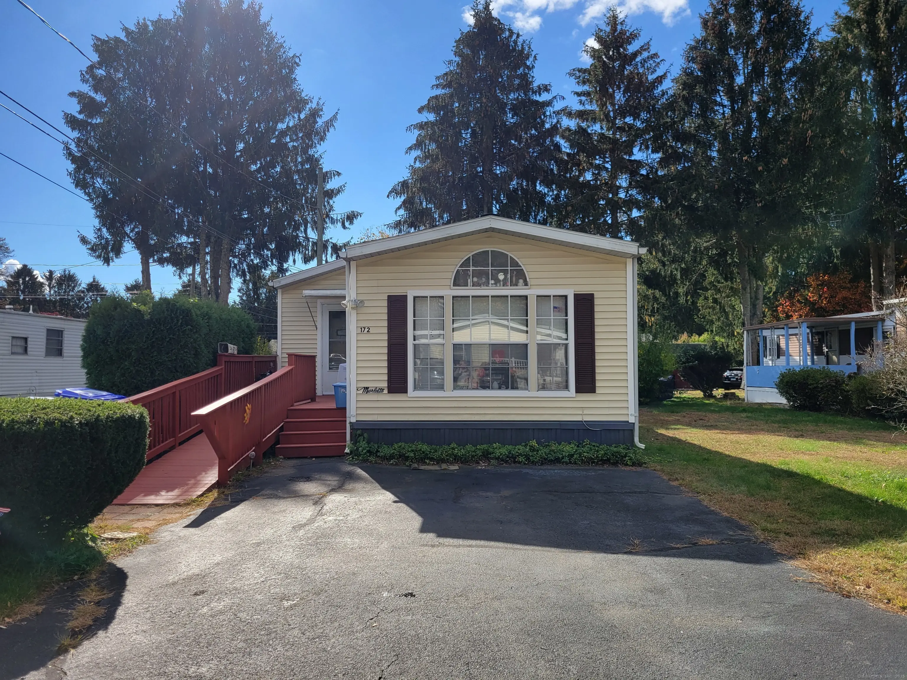 172 D Street, Groton