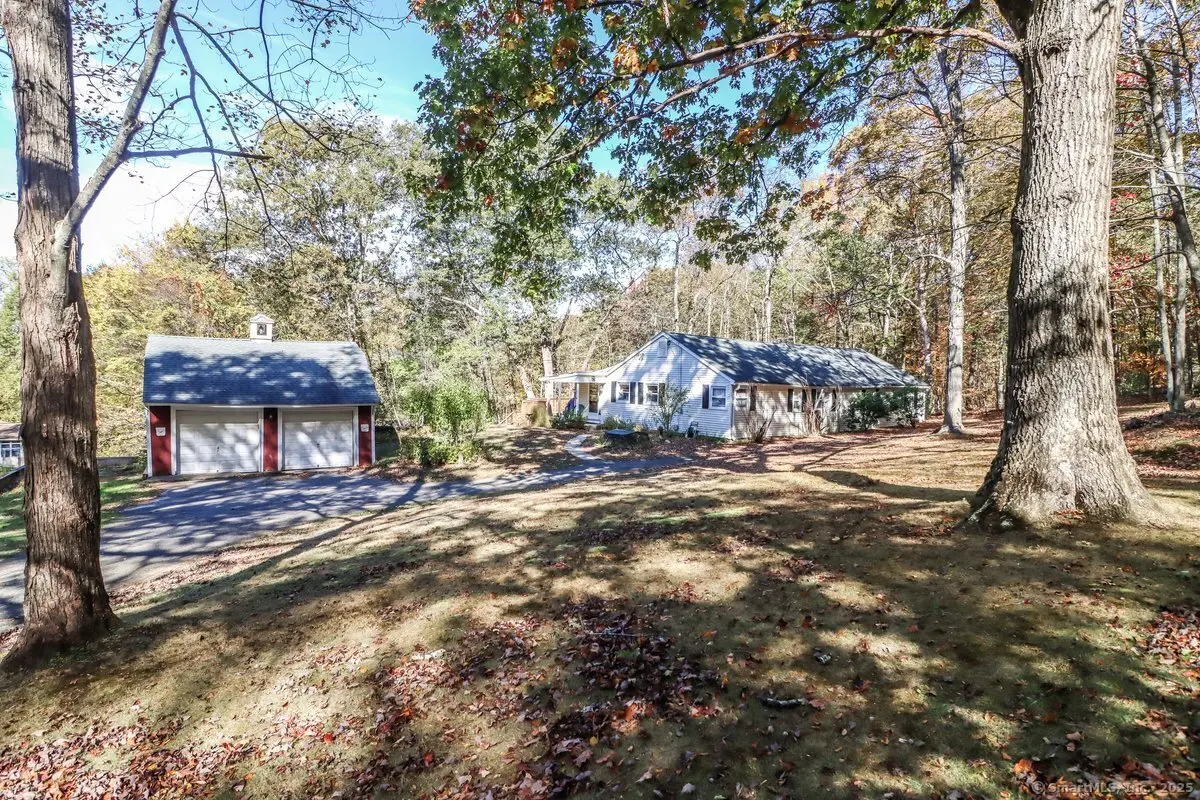 116 Great Brook Road, New Milford