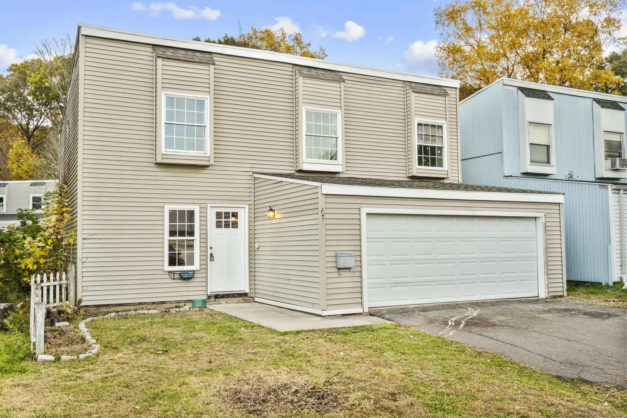 67 Braeburn Lane, Middletown