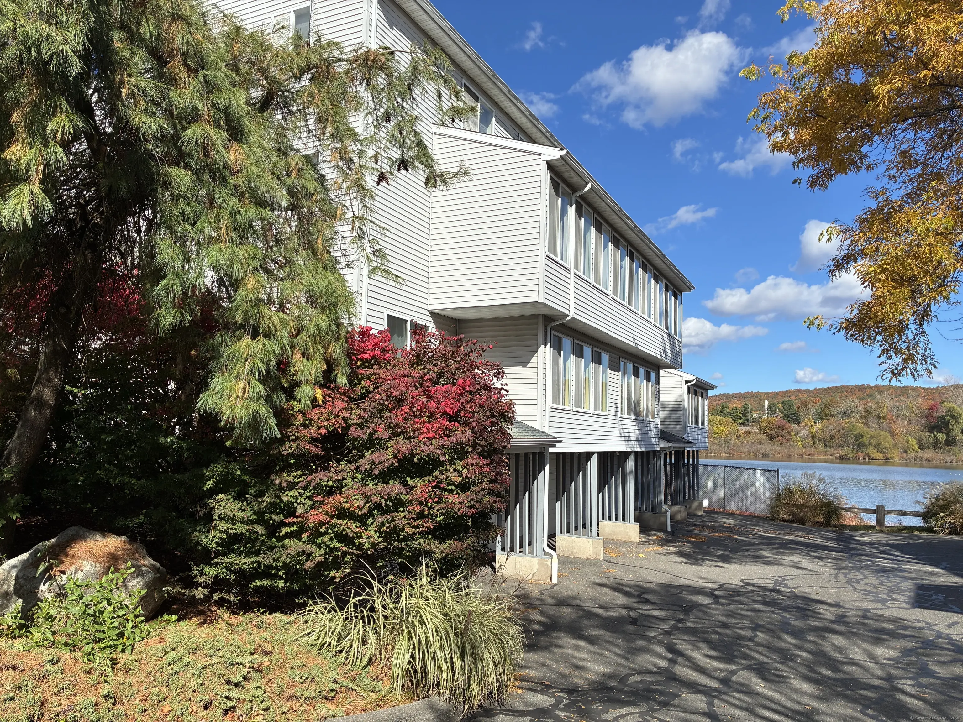 365 Woodford Avenue Apt 6, Plainville
