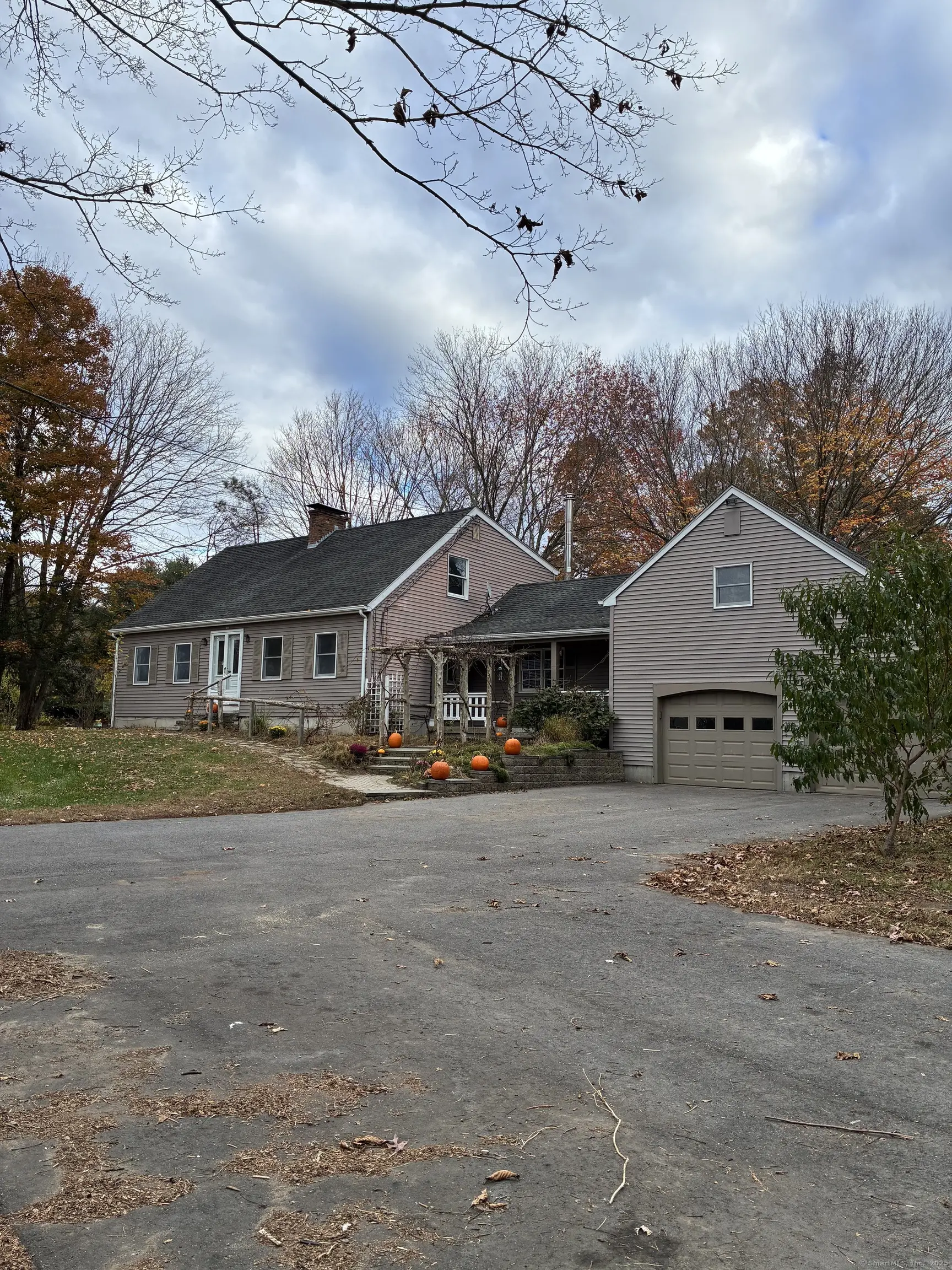 202 Cemetery Road, Canterbury