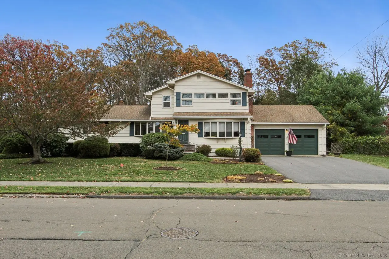 55 Grove Road, North Haven