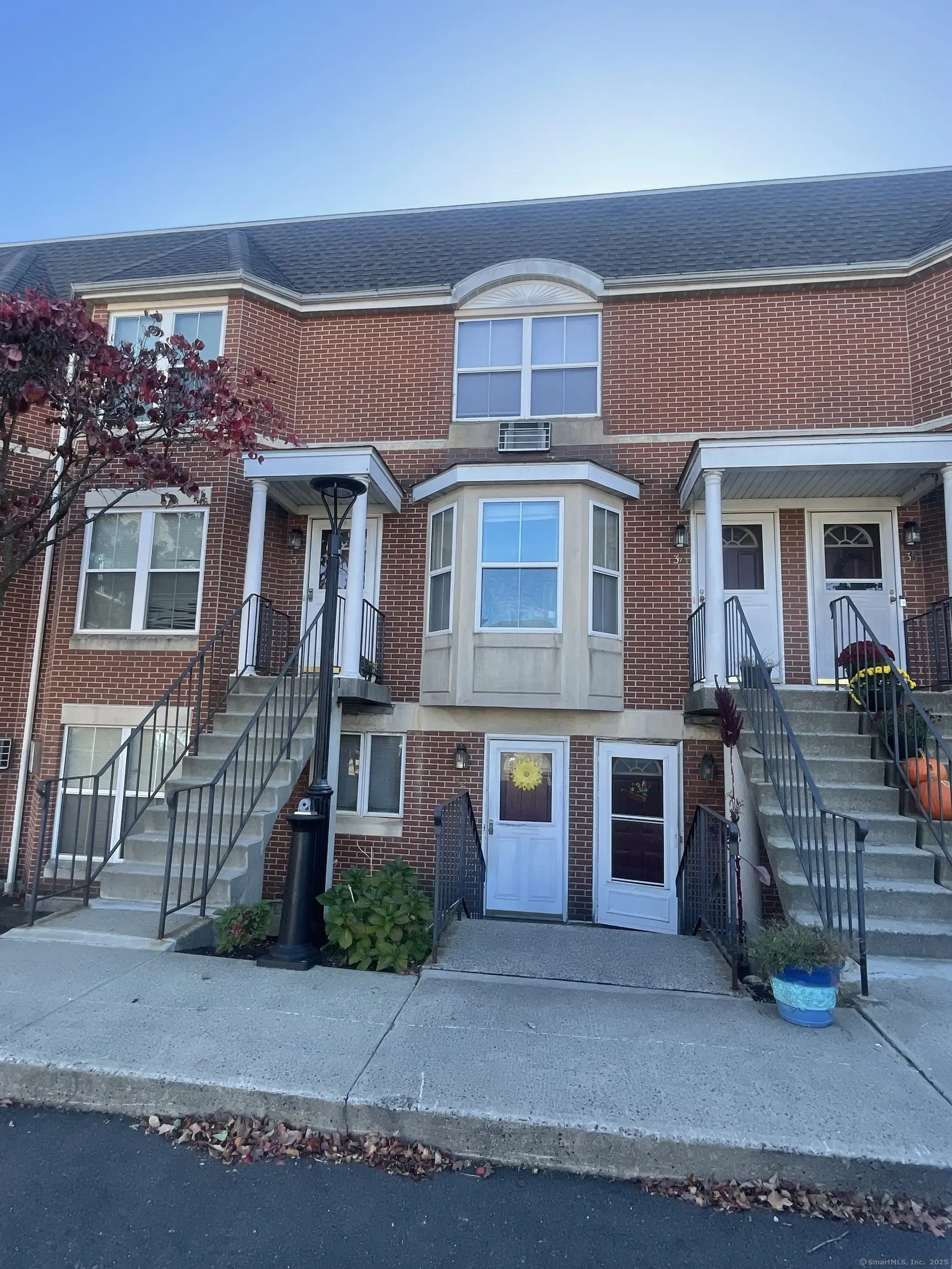 10 Liberty Street B32, Danbury