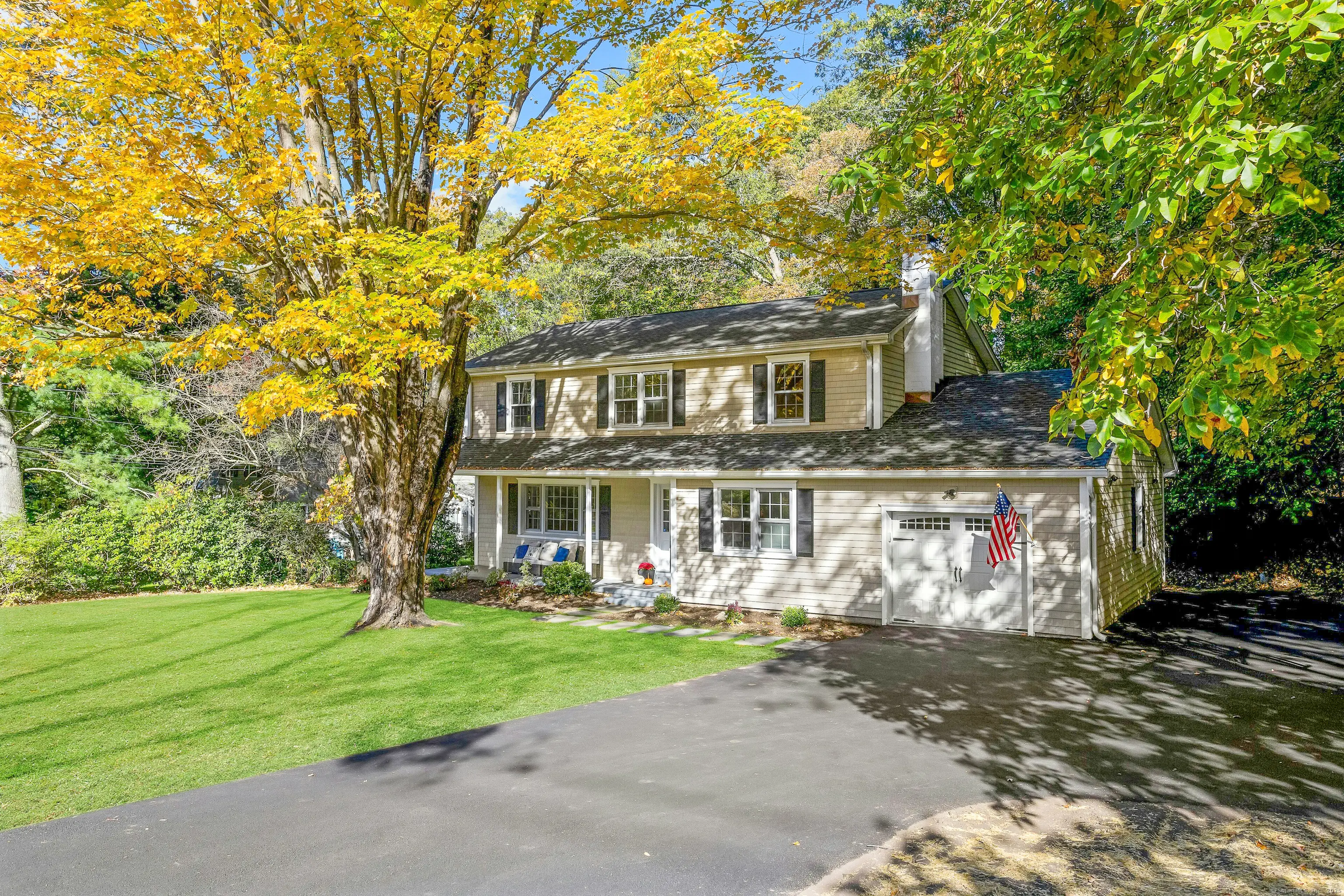 19 Littlebrook Road, Darien