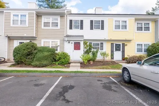 81 Park Avenue 605, Danbury